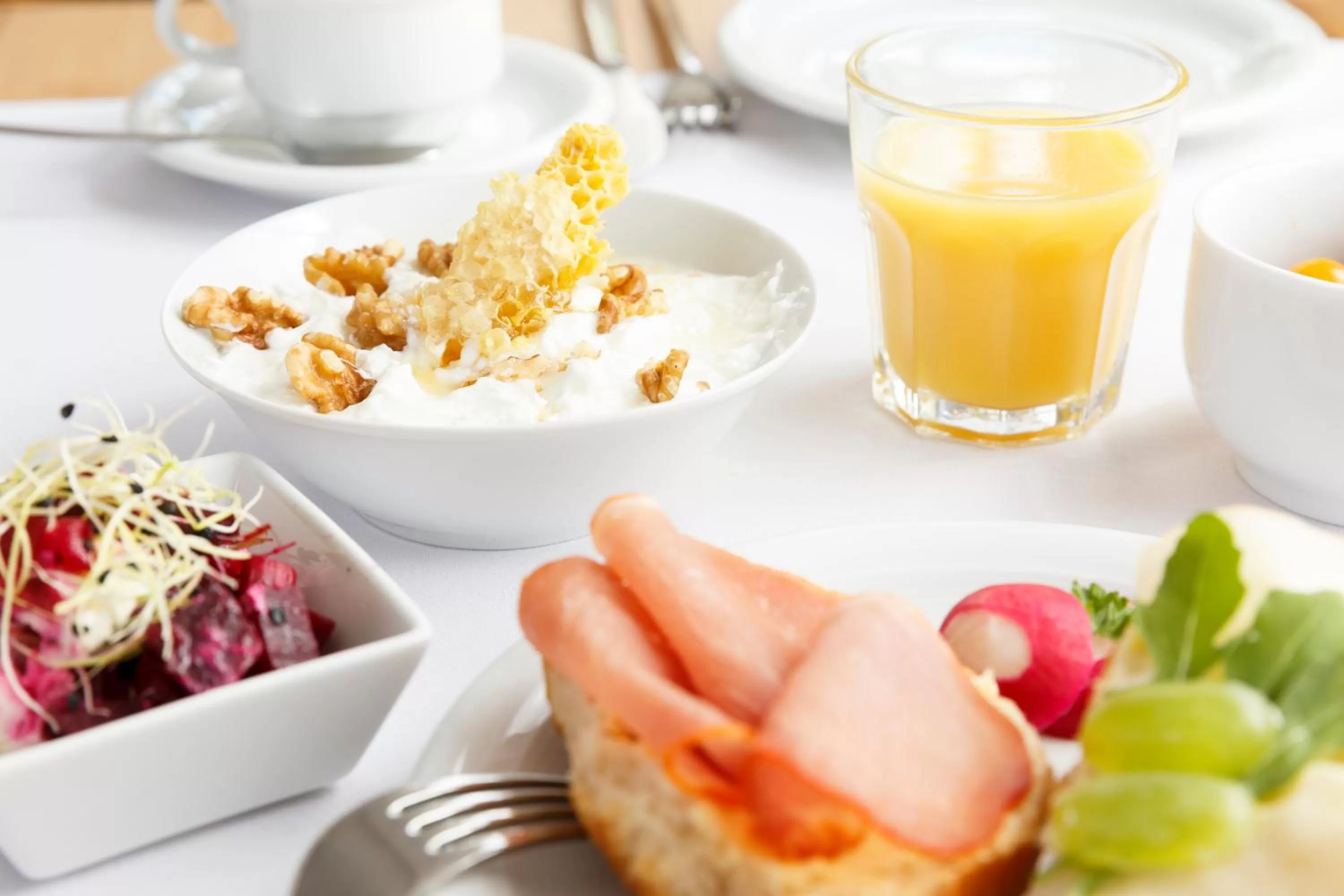 Food and drinks in Villa Siegfried