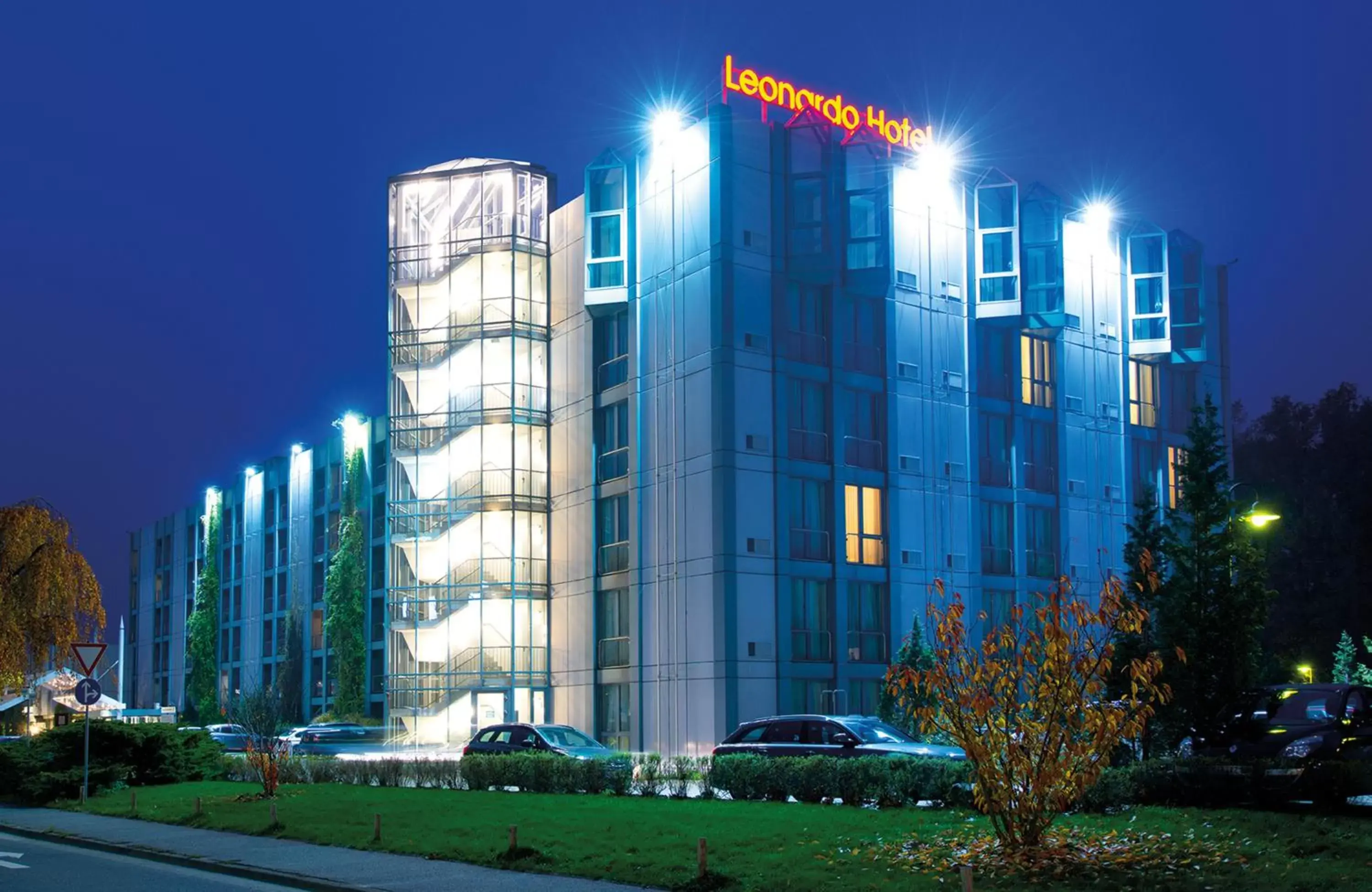 Leonardo Hotel Hannover Airport Leonardo Hotel Hannover Airport