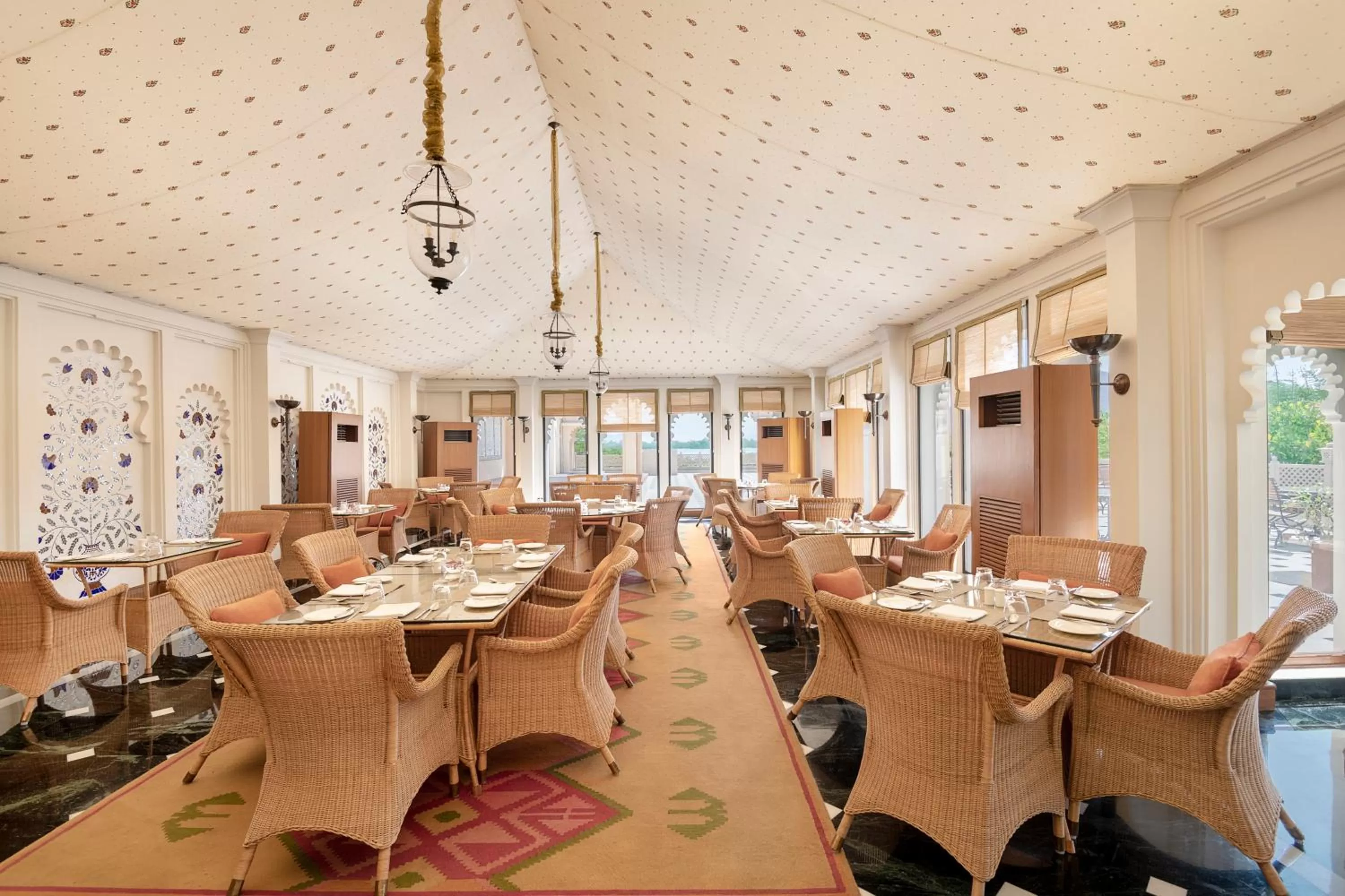 Restaurant/places to eat in Trident Udaipur