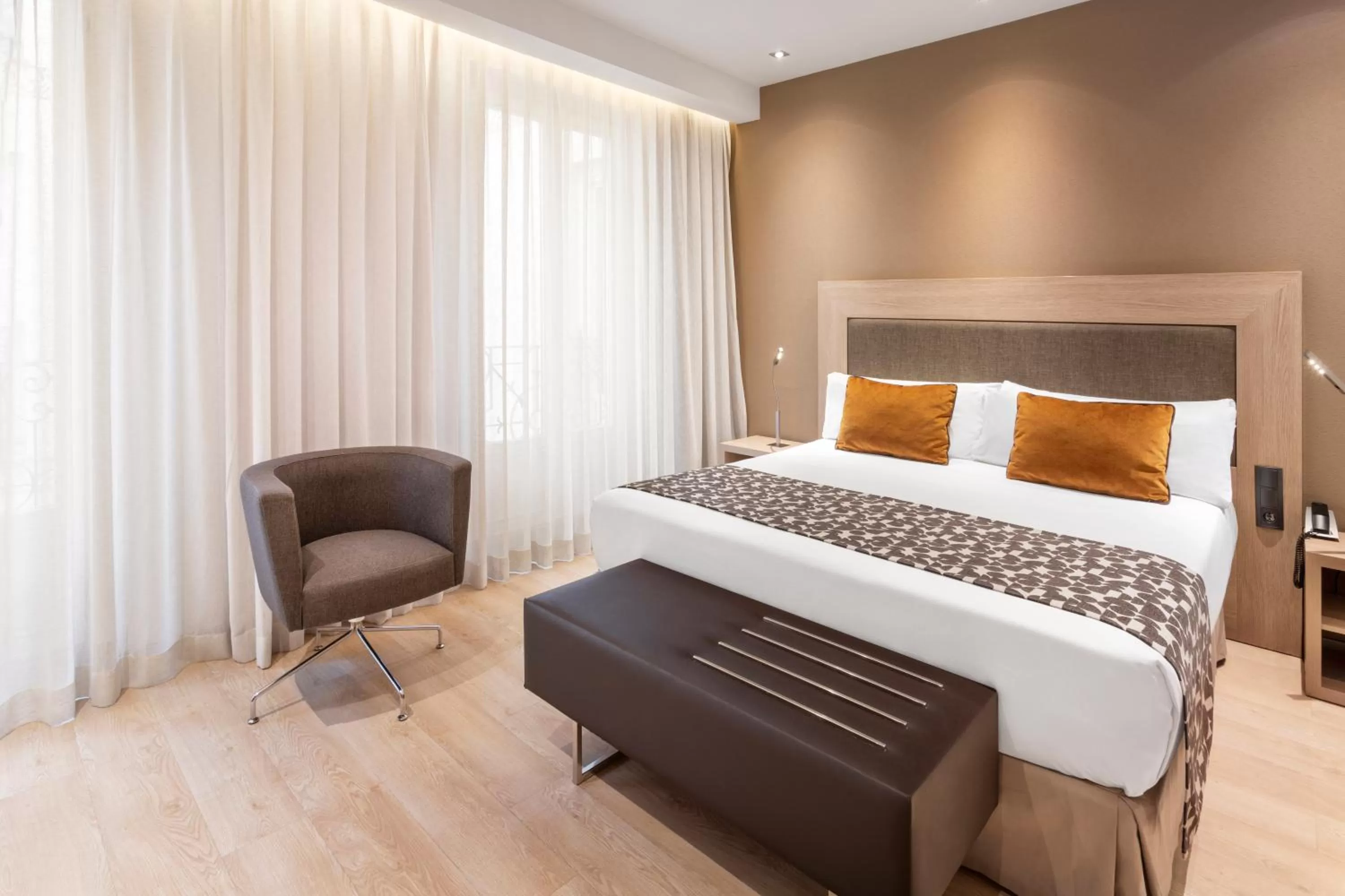 Bed in Catalonia Plaza Mayor