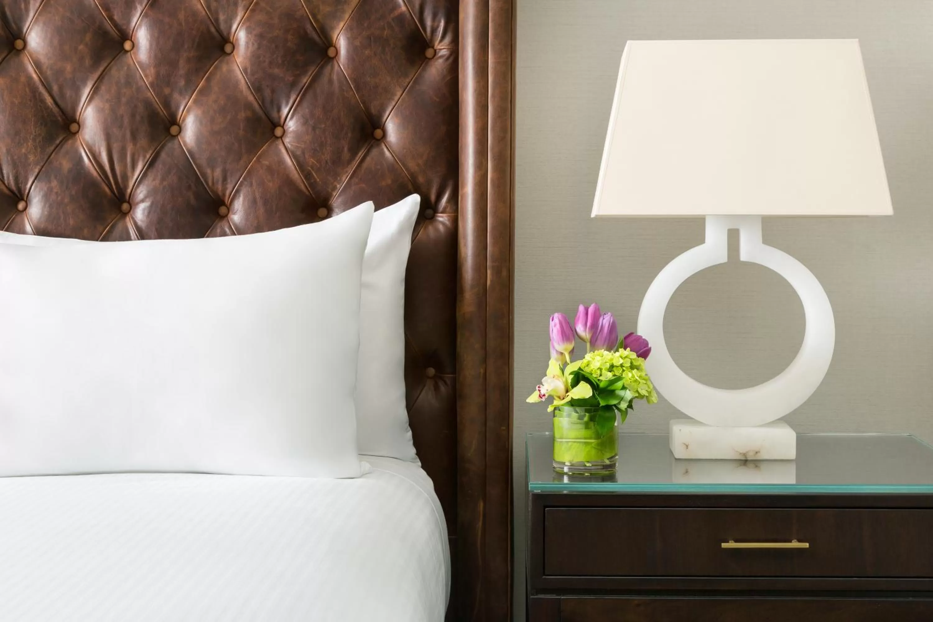 Bedroom, Bed in Hilton Boston Park Plaza