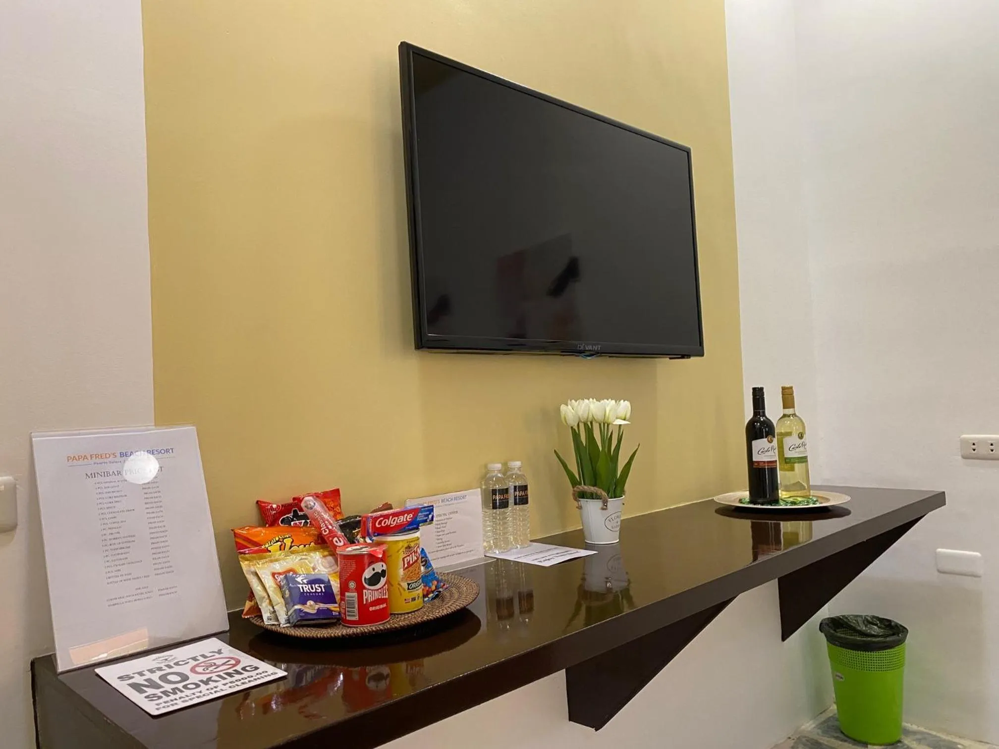 TV and multimedia in Papa Freds Beach Resort