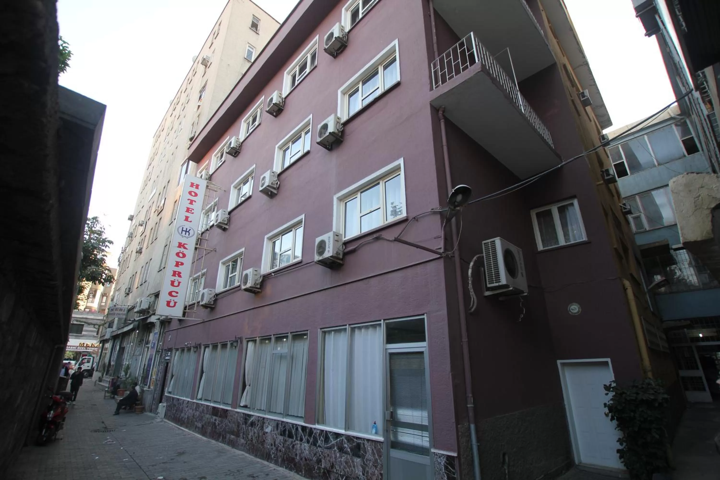 Facade/entrance in Köprücü Hotel