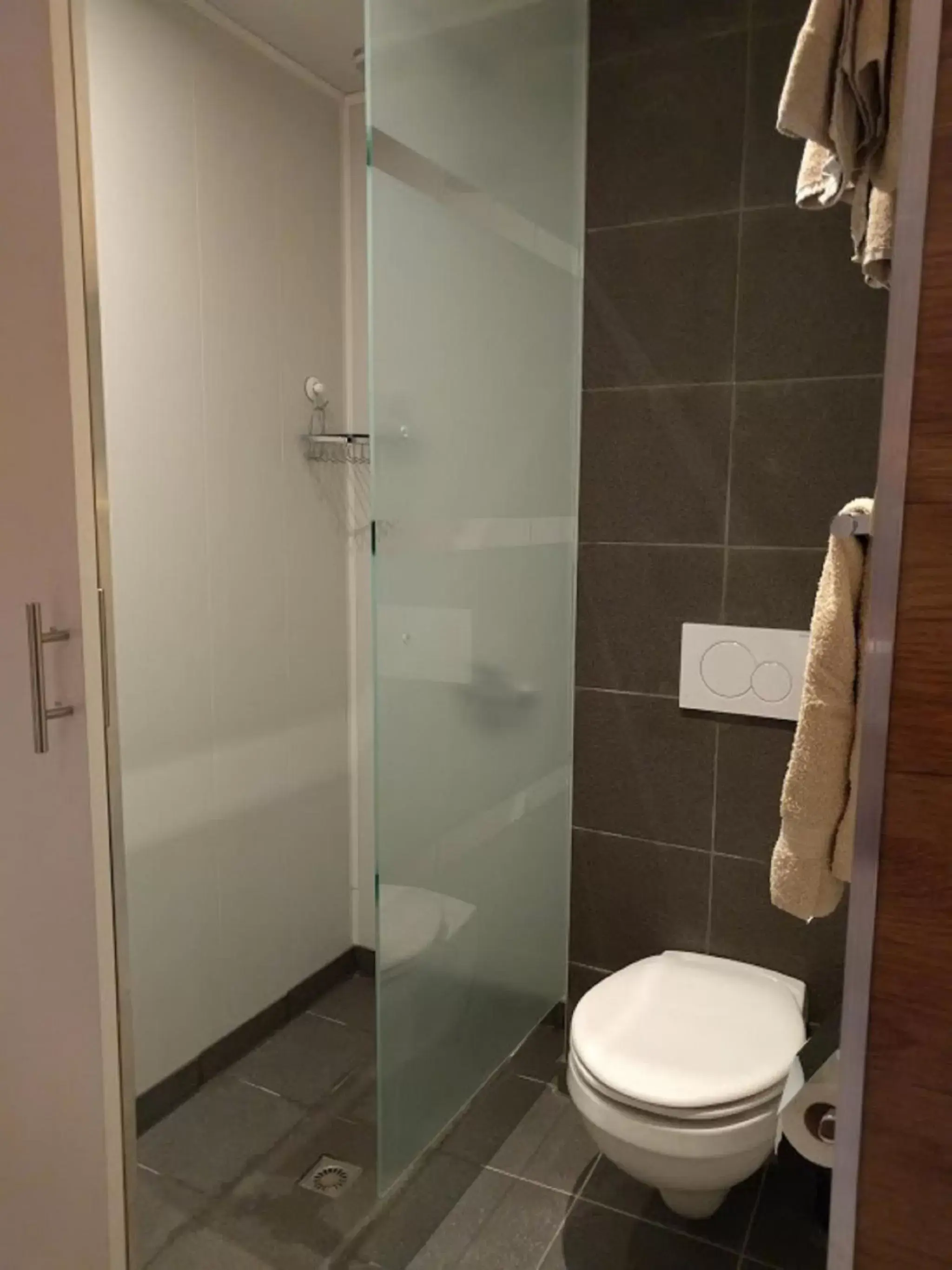 Triple Room in Canalview Hotel Ter Reien Triple Room in Canalview Hotel Ter Reien