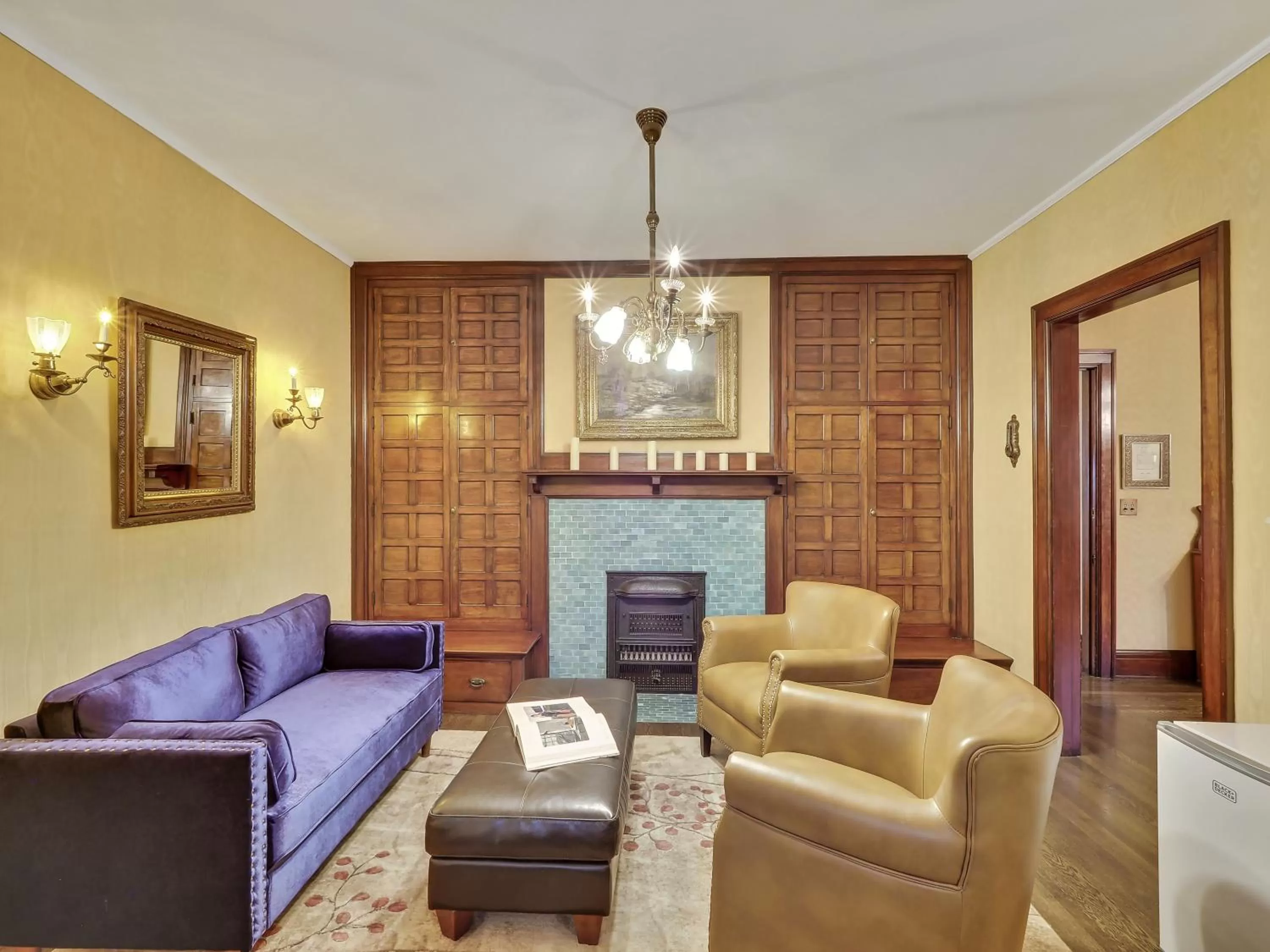 Living room in Cartier Mansion