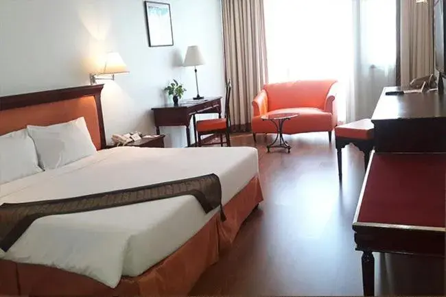 Deluxe Single Room - single occupancy in Tai Pan Hotel Deluxe Single Room - single occupancy in Tai Pan Hotel