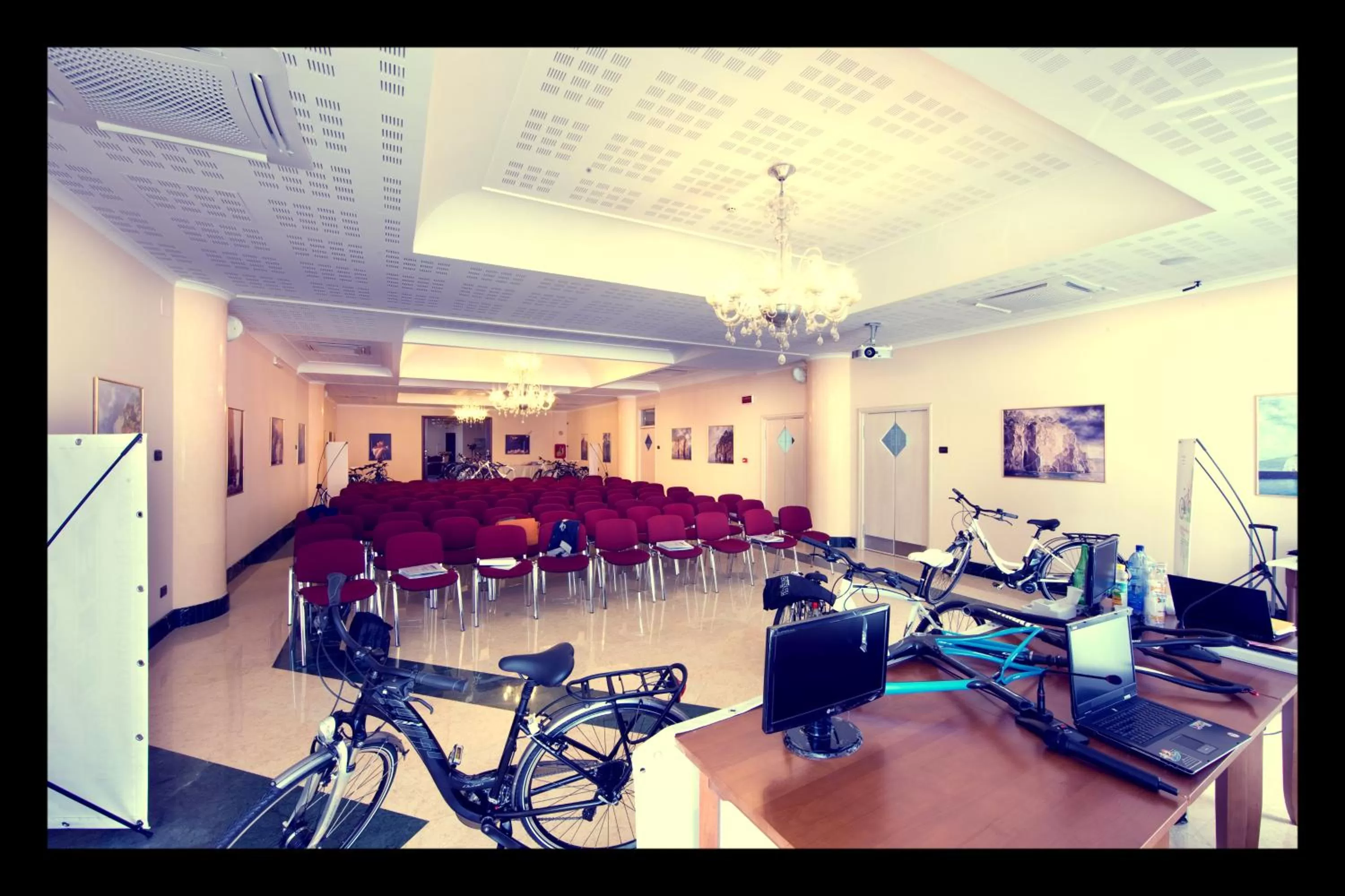 Activities in Ulisse Deluxe Hostel