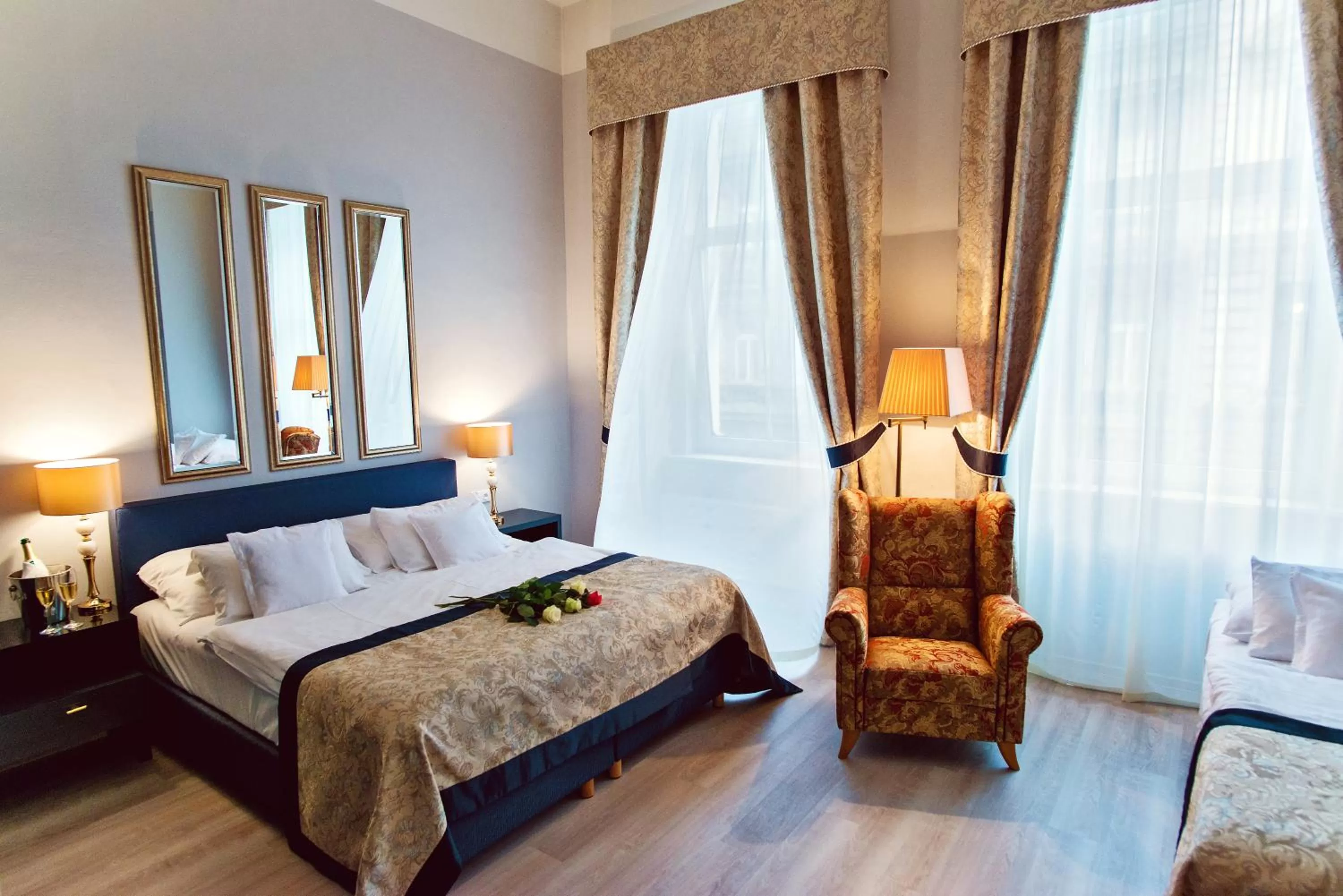 Photo of the whole room, Bed in Hotel Julian