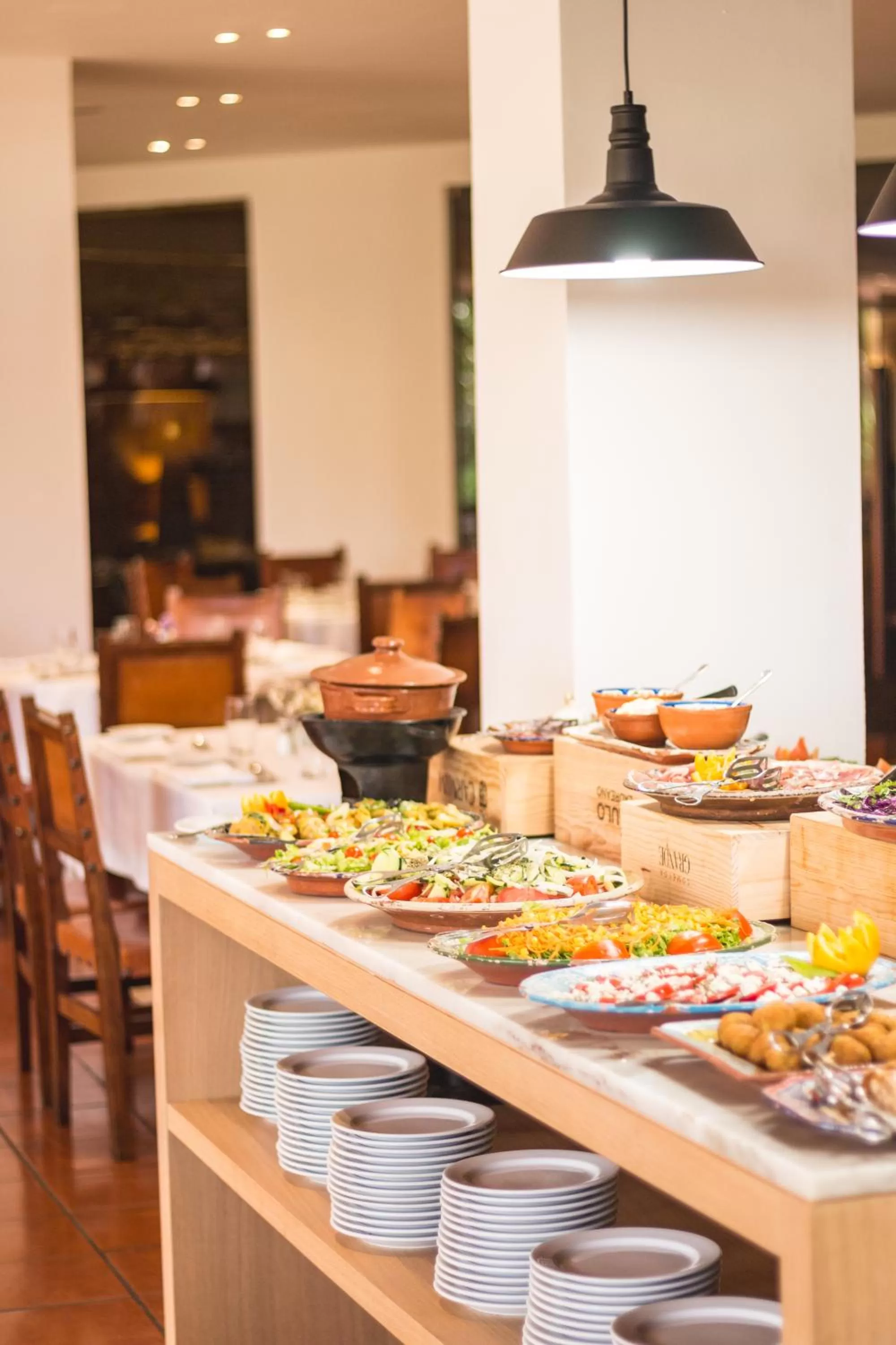 Restaurant/places to eat in Evora Hotel