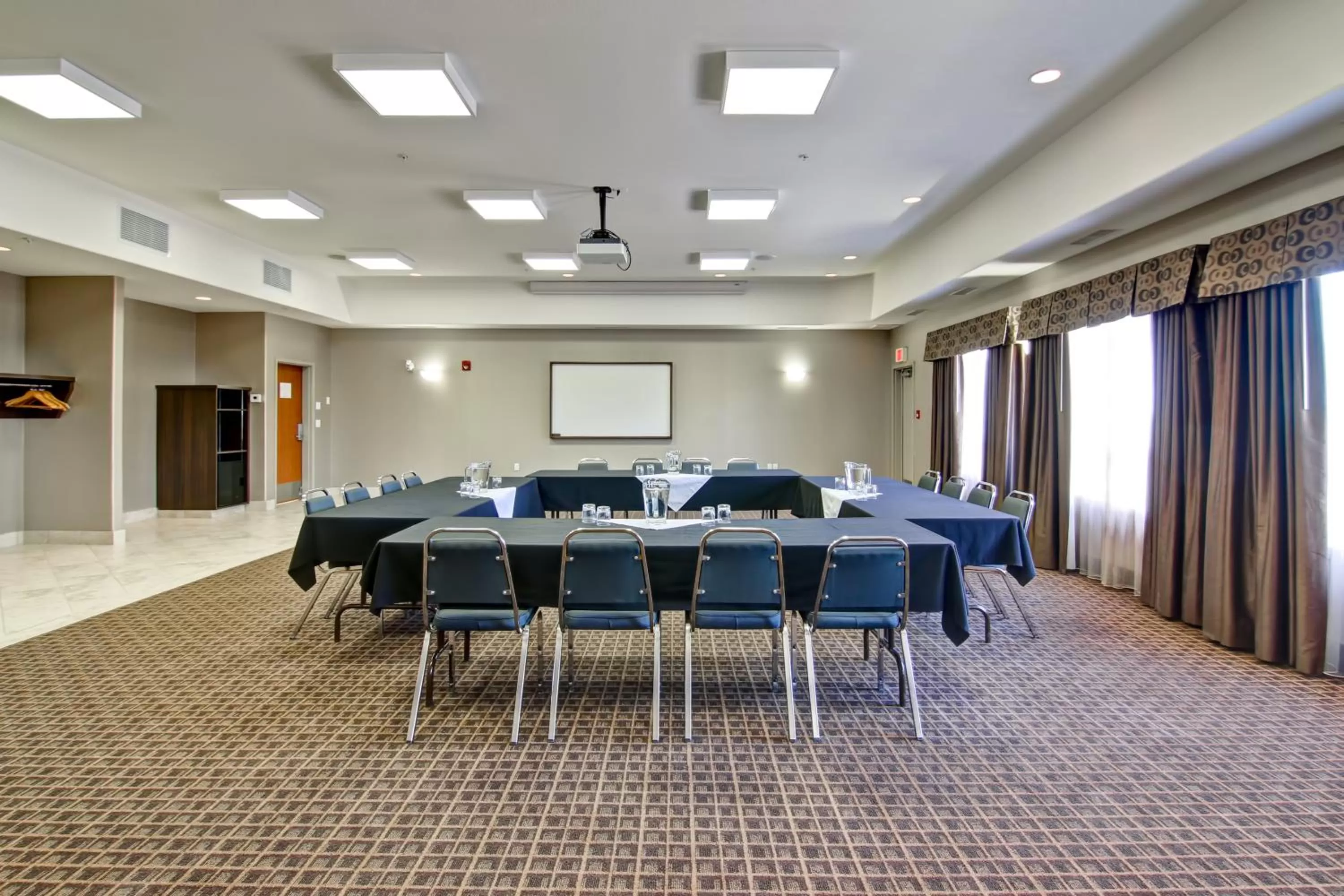 Meeting/conference room in Canalta Hotel Esterhazy