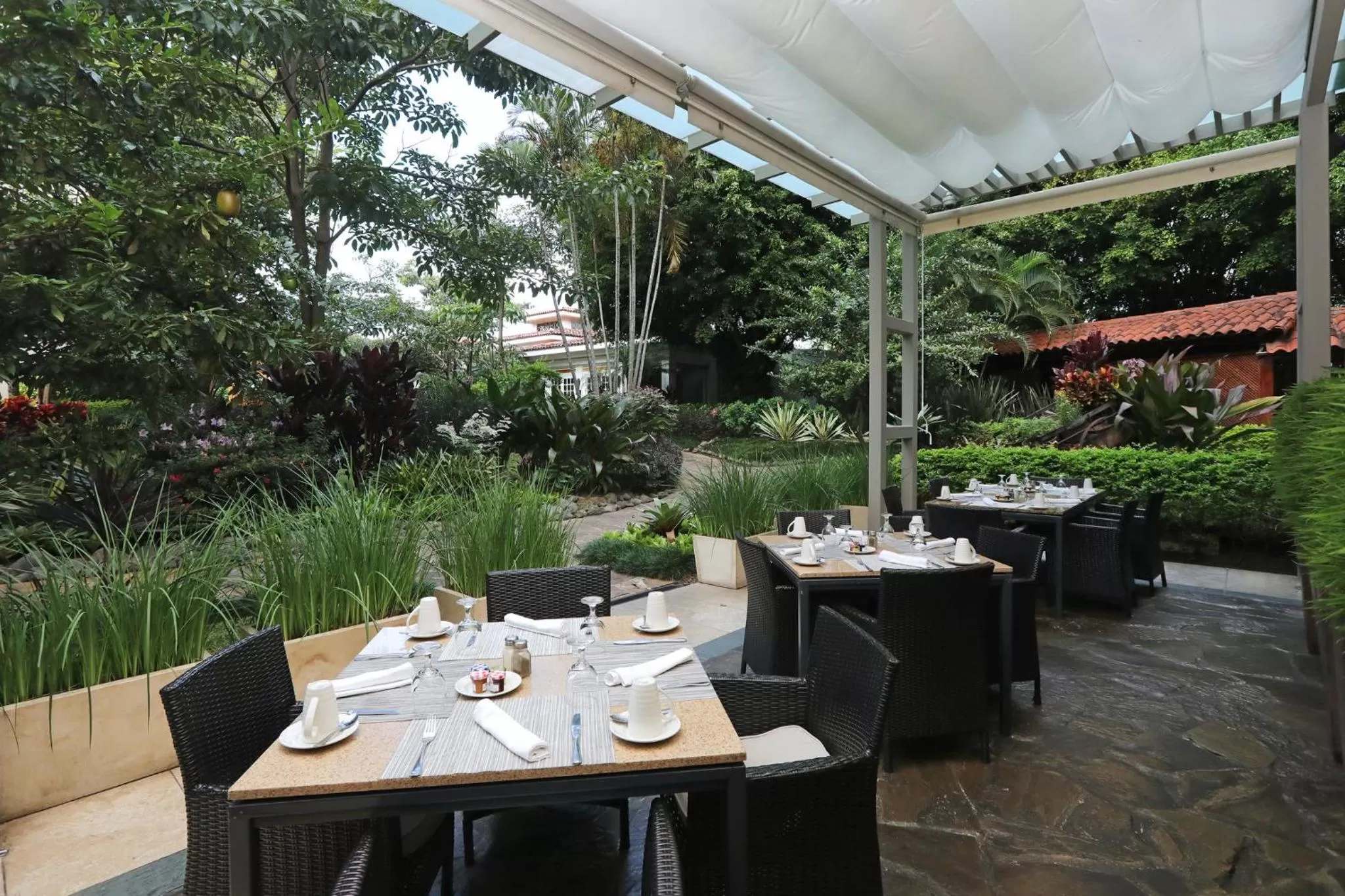 Restaurant/places to eat in InterContinental Costa Rica at Multiplaza Mall by IHG