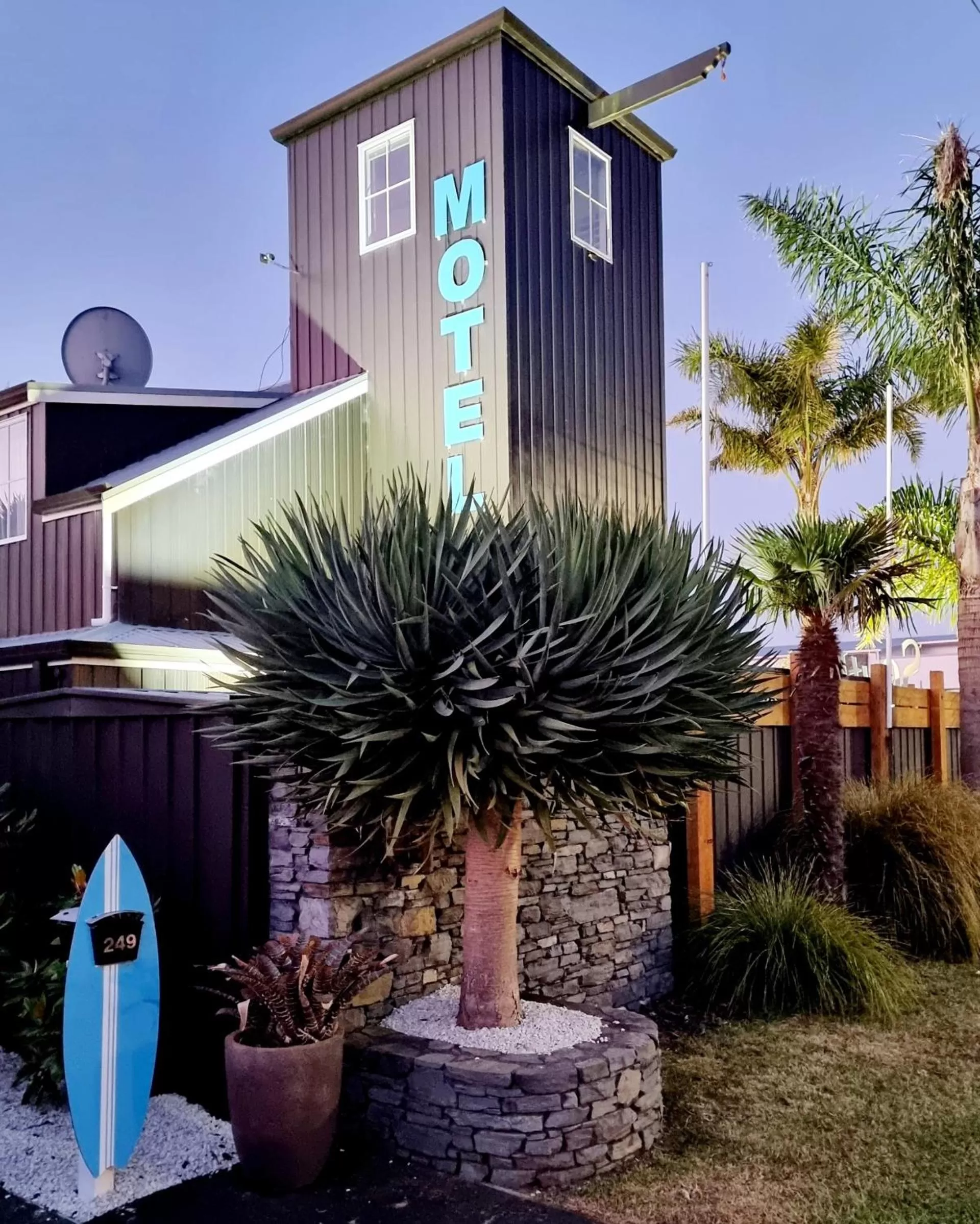 Property building in Southpacific Motel