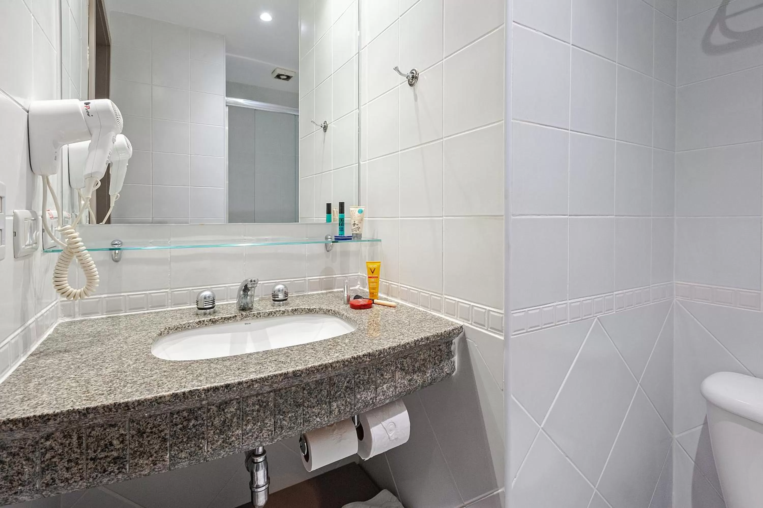 Toilet in Slim Curitiba Alto da XV