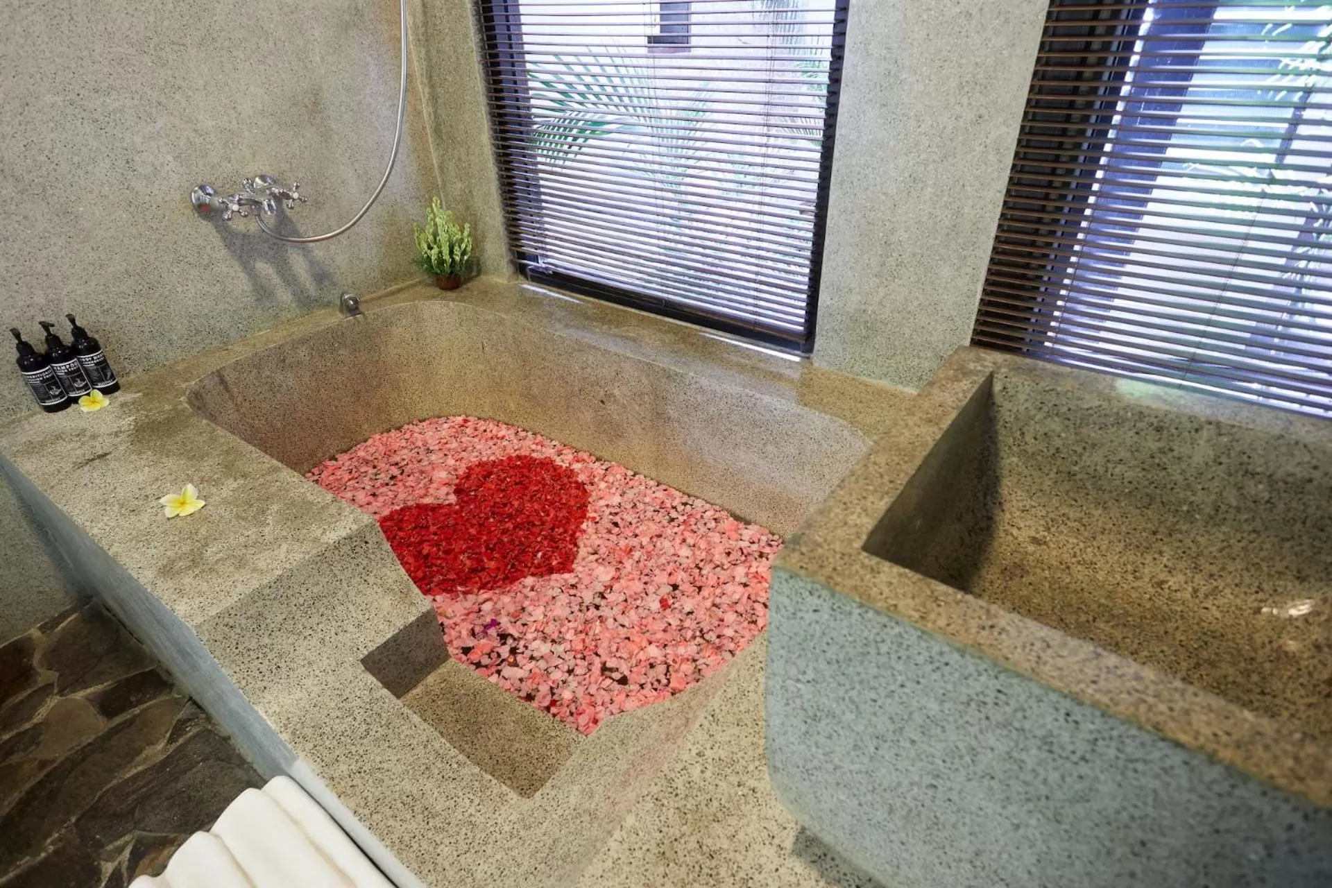 Shower in Outpost Ubud Penestanan