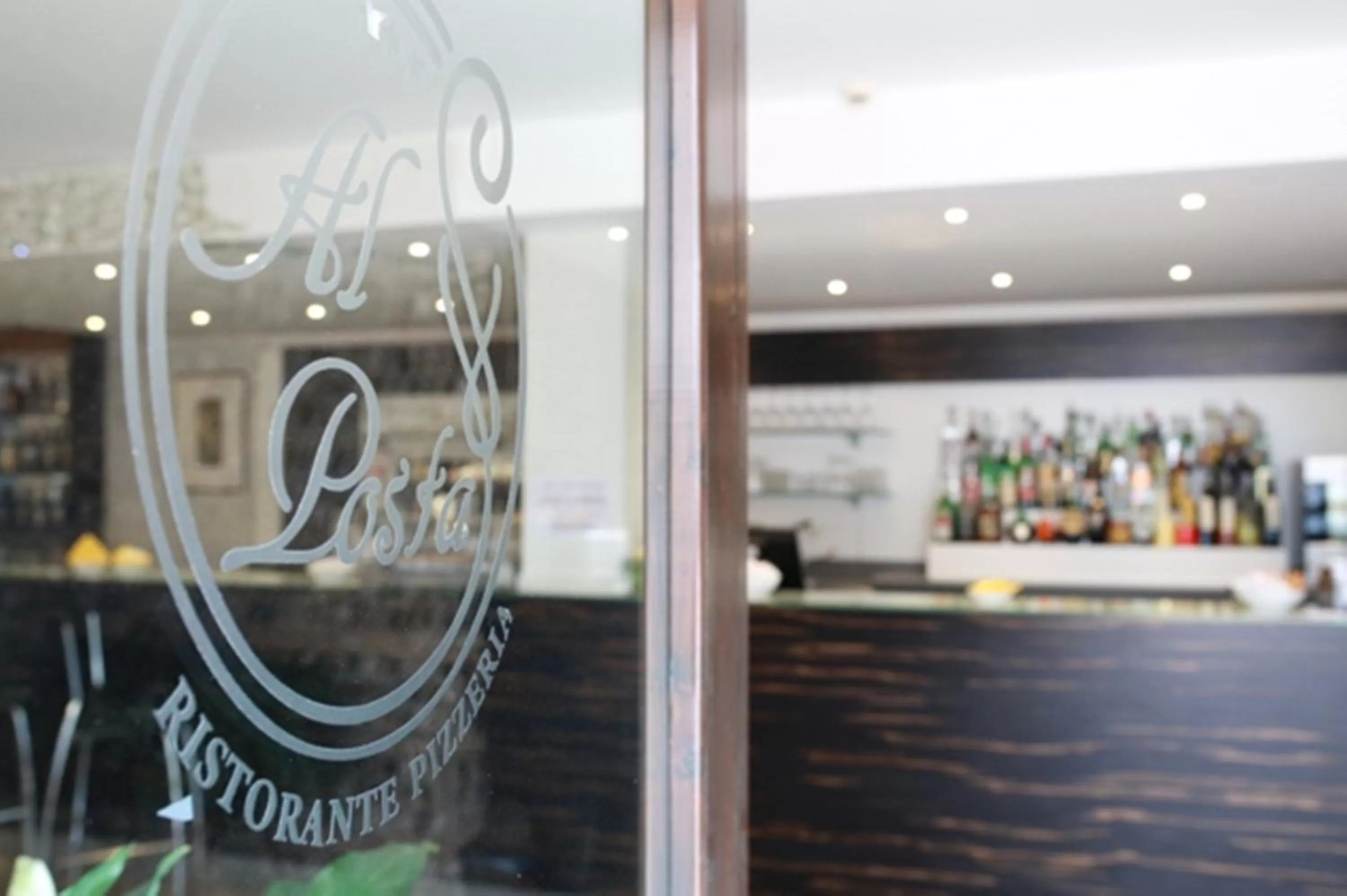 Restaurant/places to eat in Hotel Al Posta