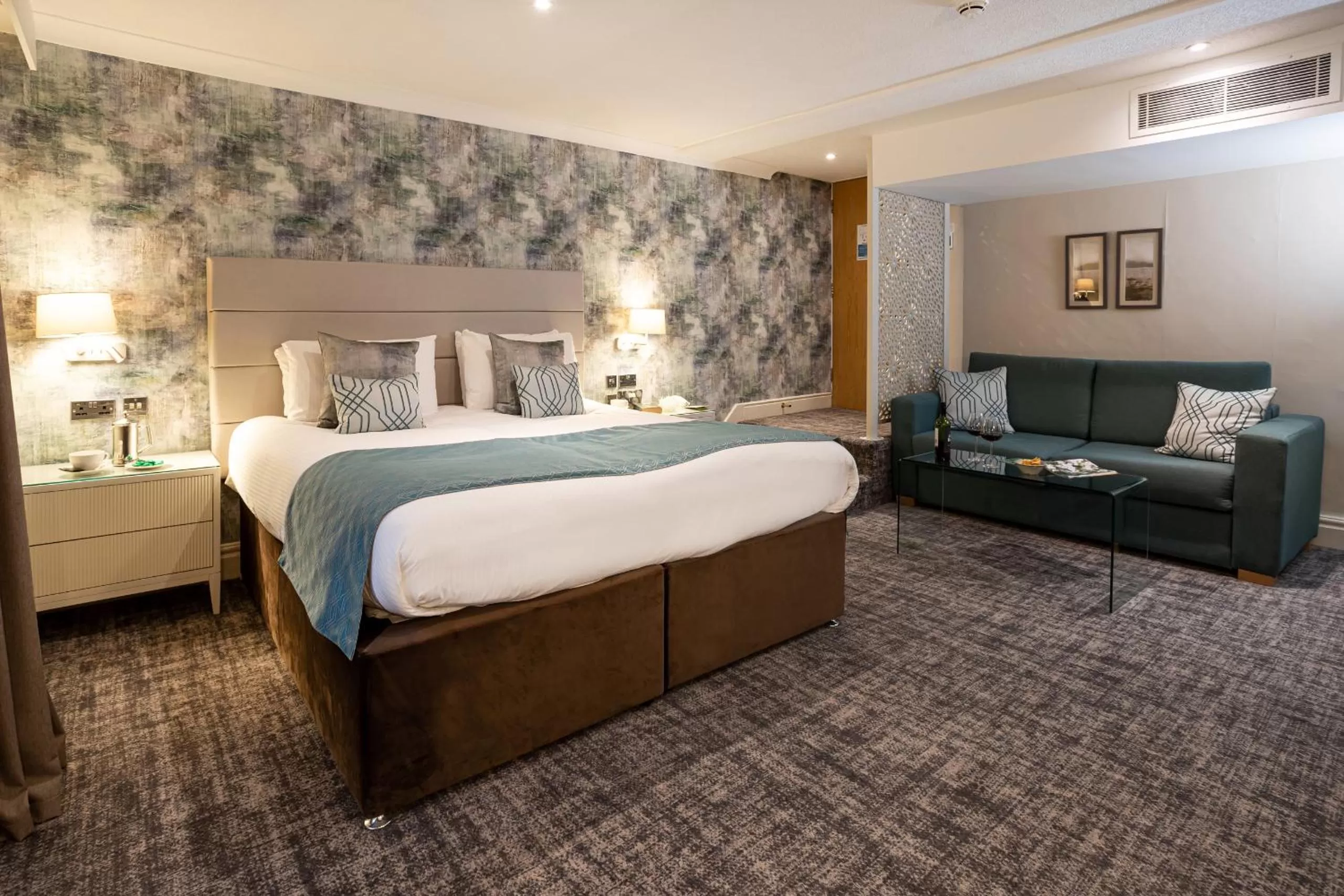 Bedroom, Bed in Castle Green Hotel In Kendal, BW Premier Collection