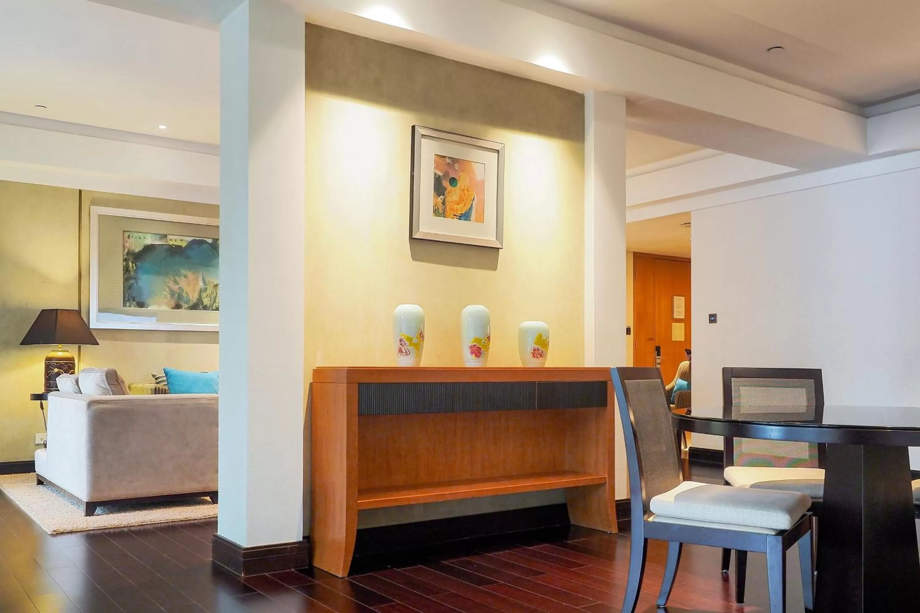 Bedroom in Sheraton Haikou Hotel