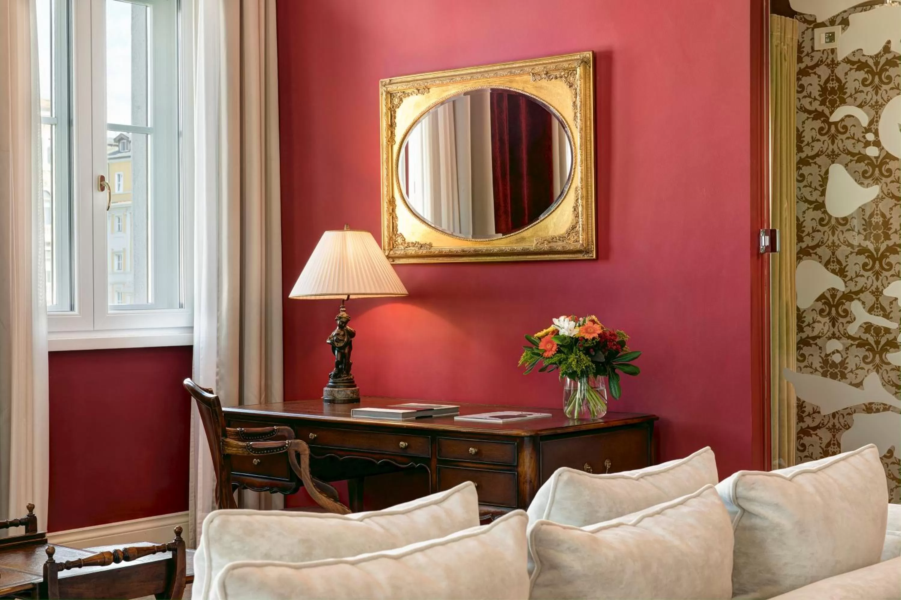 Living room in Grand Hotel Duchi d'Aosta