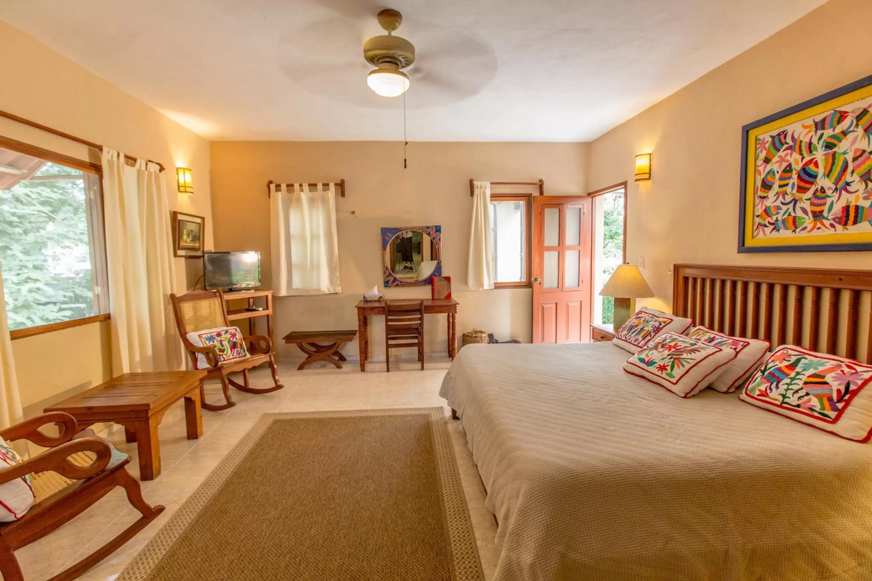 Studio with Balcony in Casa Quetzal Hotel Studio with Balcony in Casa Quetzal Hotel