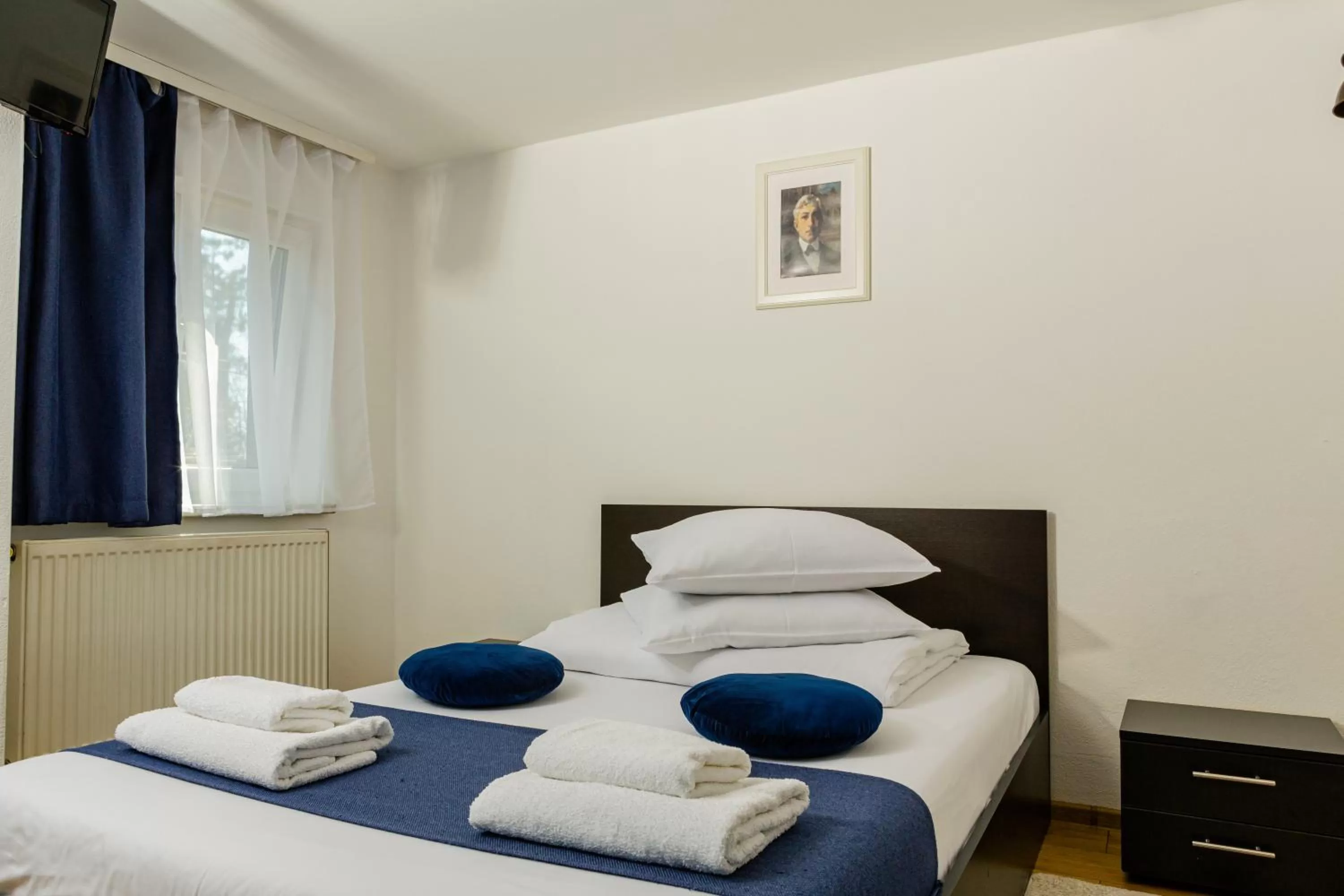 Bedroom, Bed in Pensiunea Pictorilor