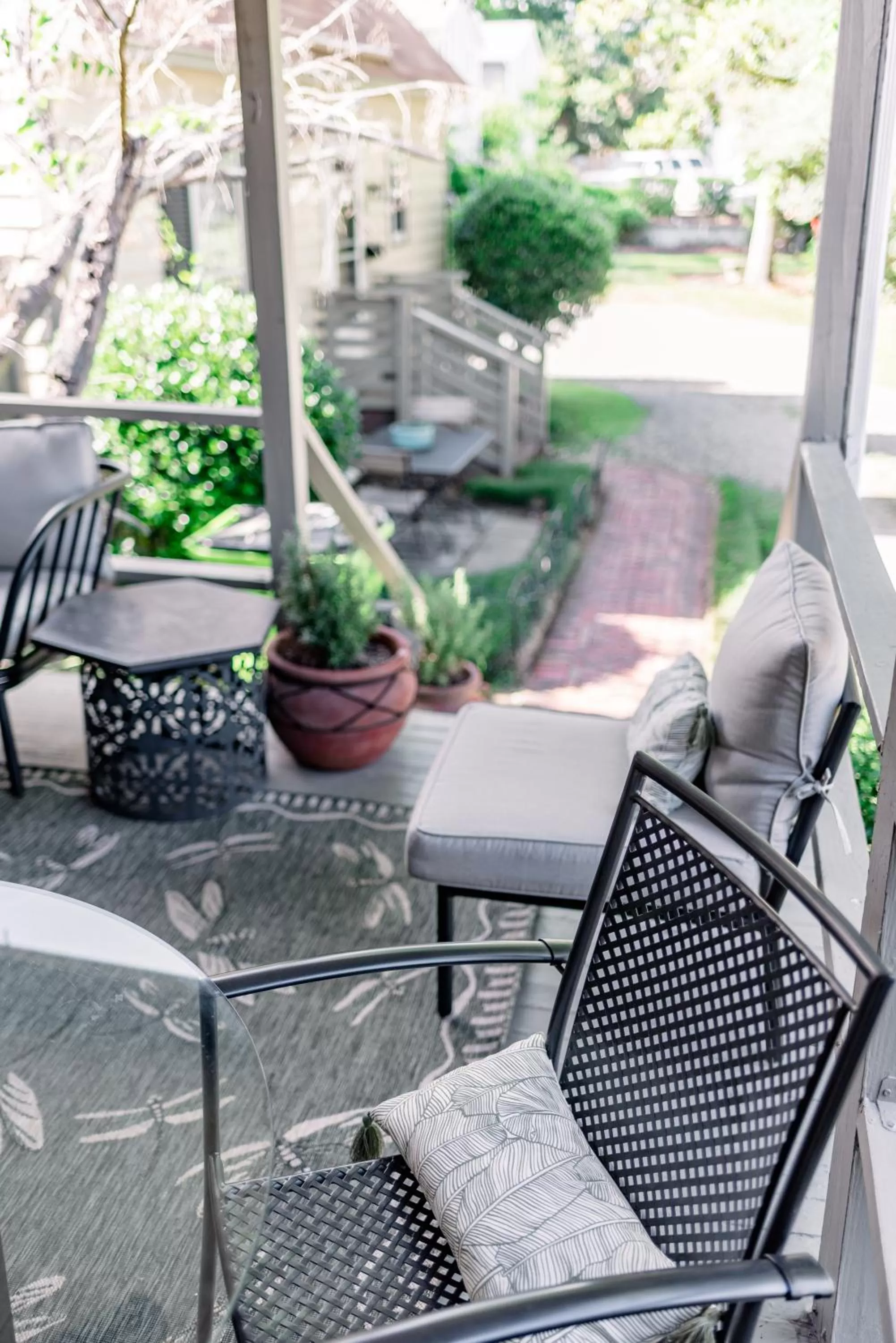 Property building in Meadows Inn