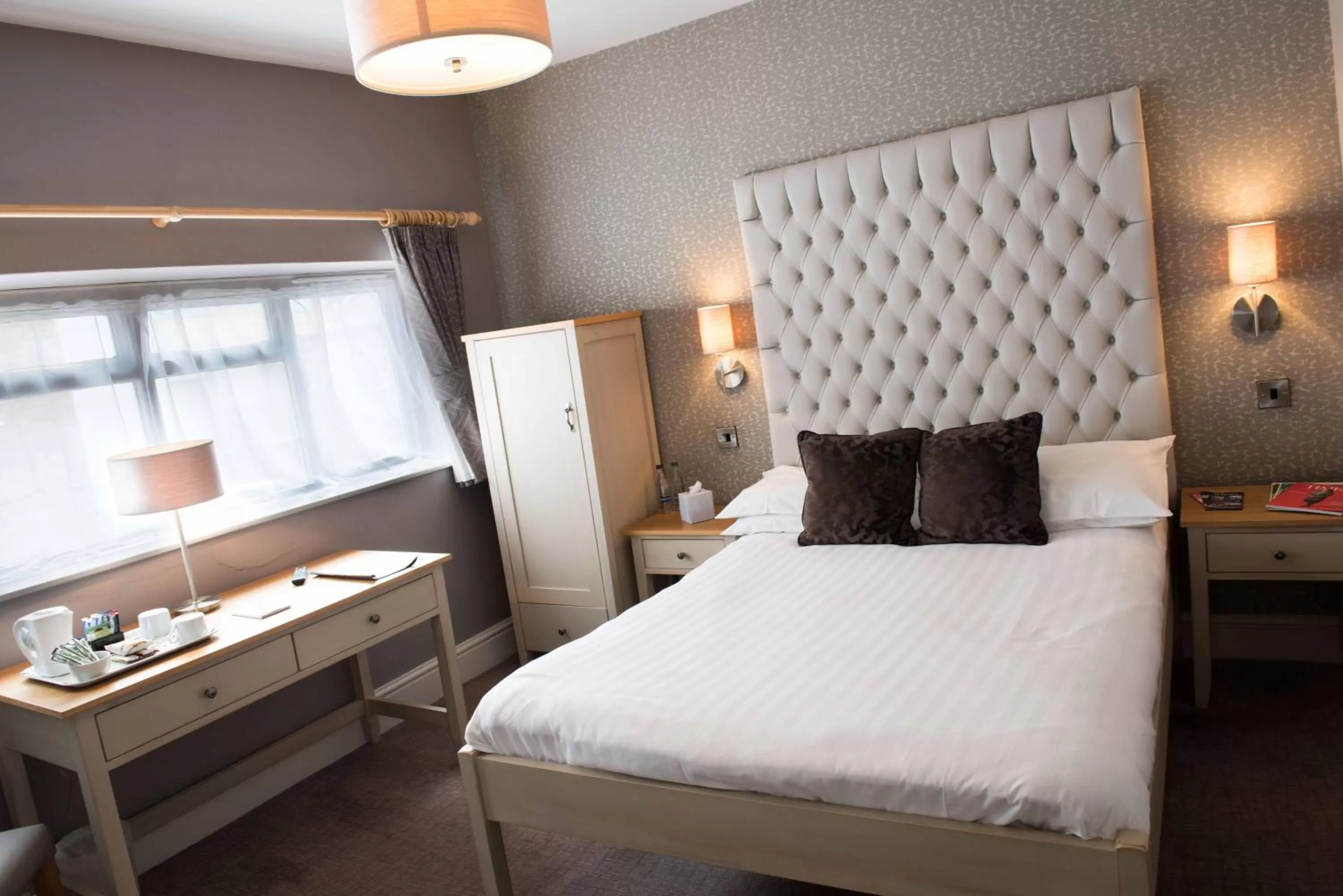 Standard Double Room in The County Hotel