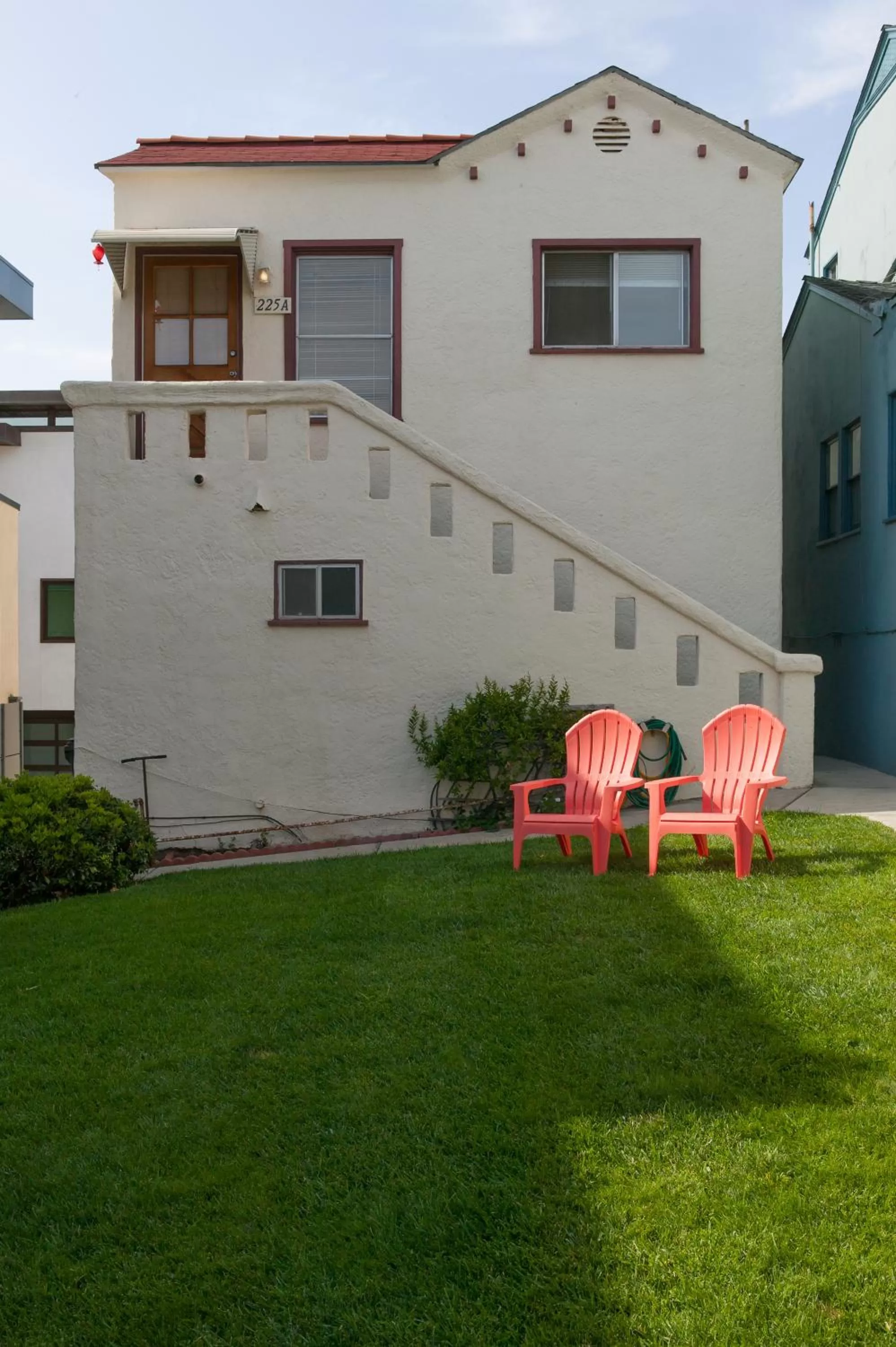 Property building in The Sea View Inn At The Beach