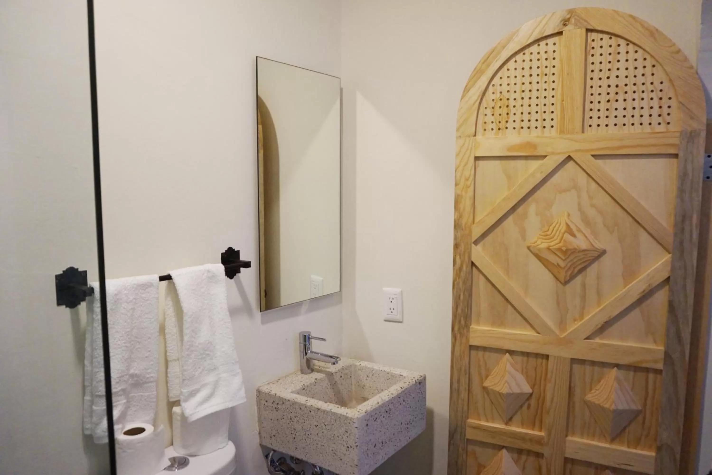 Casa Morelos by Barrio Mexico