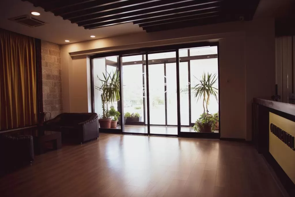 Facade/entrance in Hotel Continental