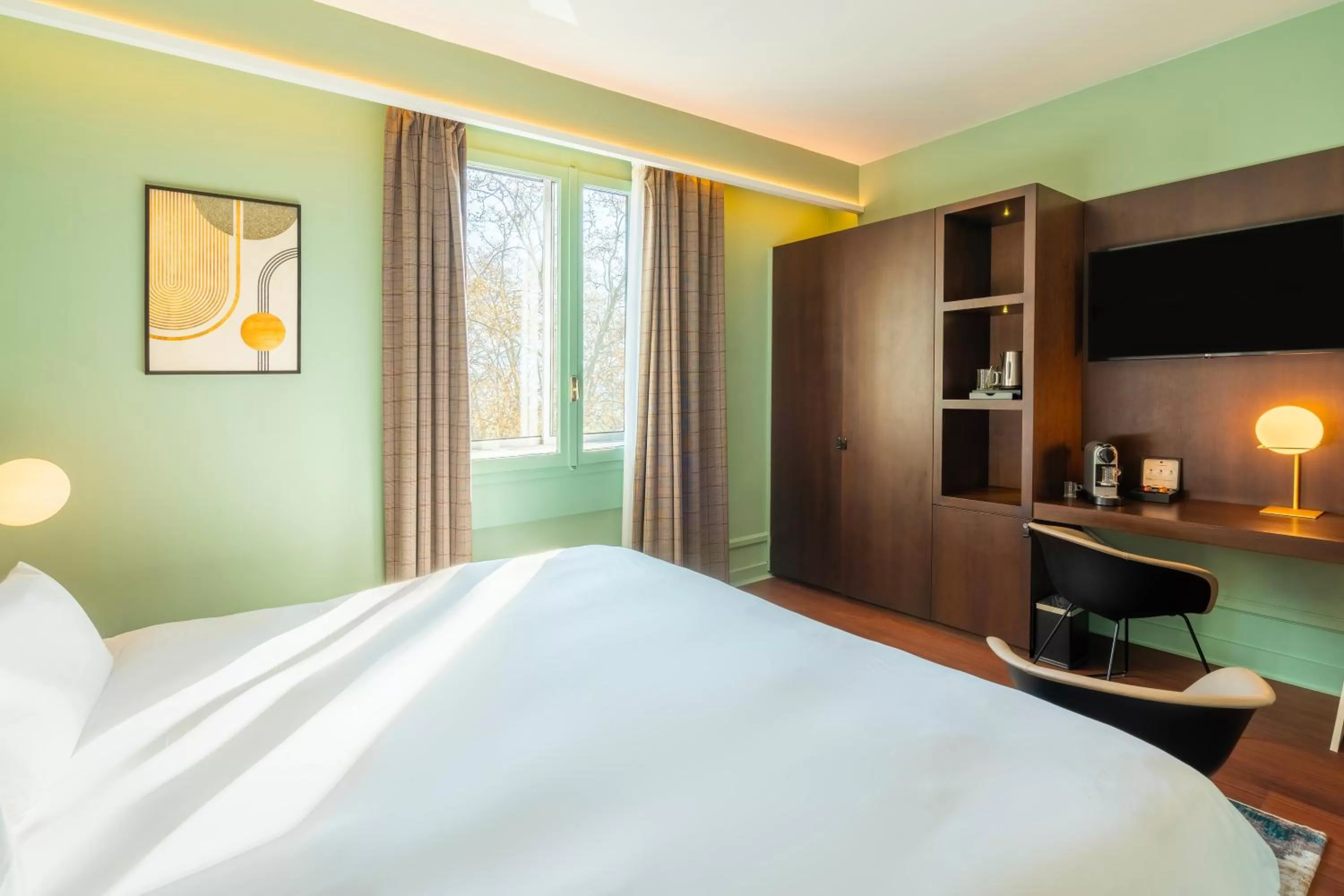 Property building, Bed in Le Splendid Hotel Lac D'Annecy - Handwritten Collection