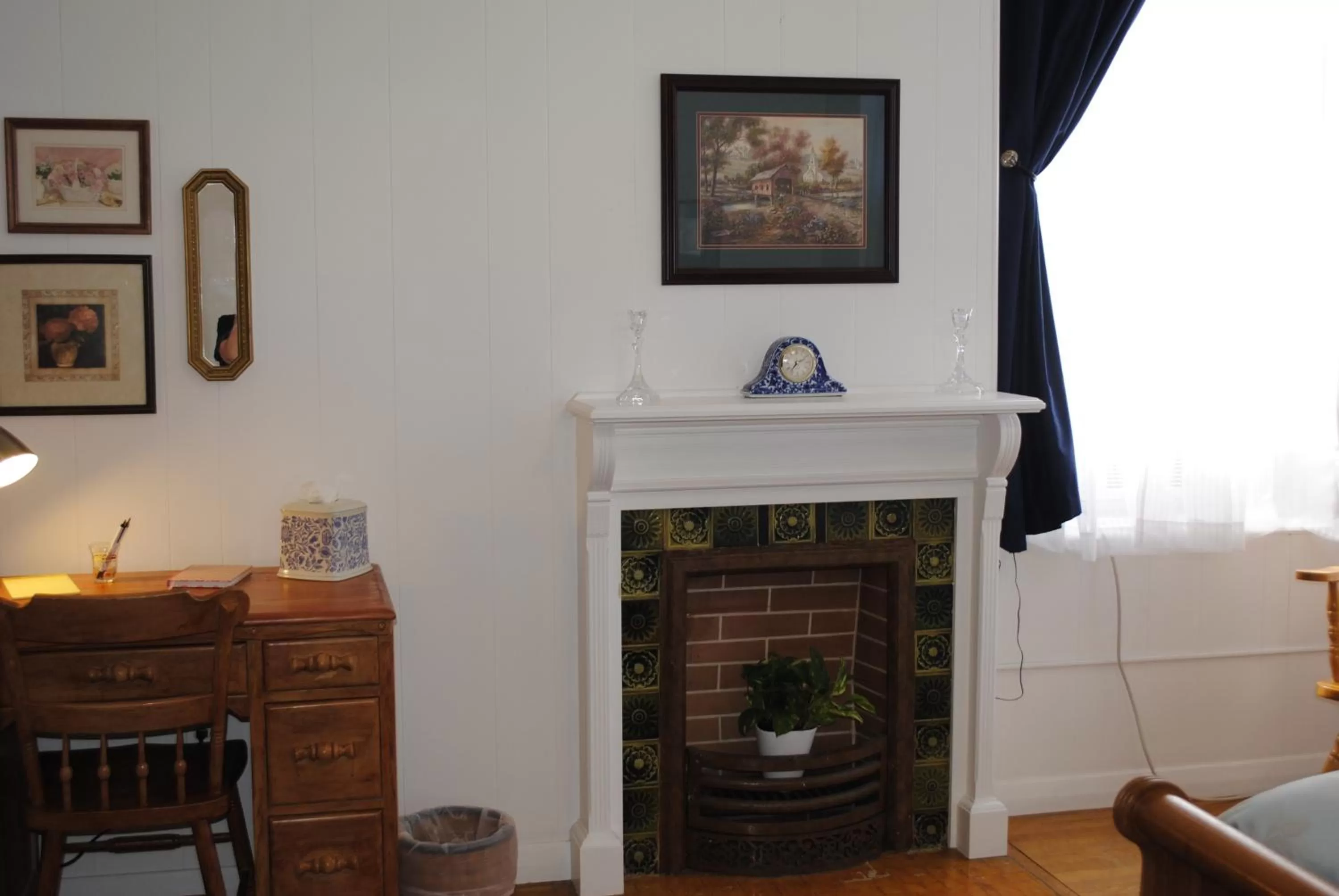 King Suite in Inn at the Agora