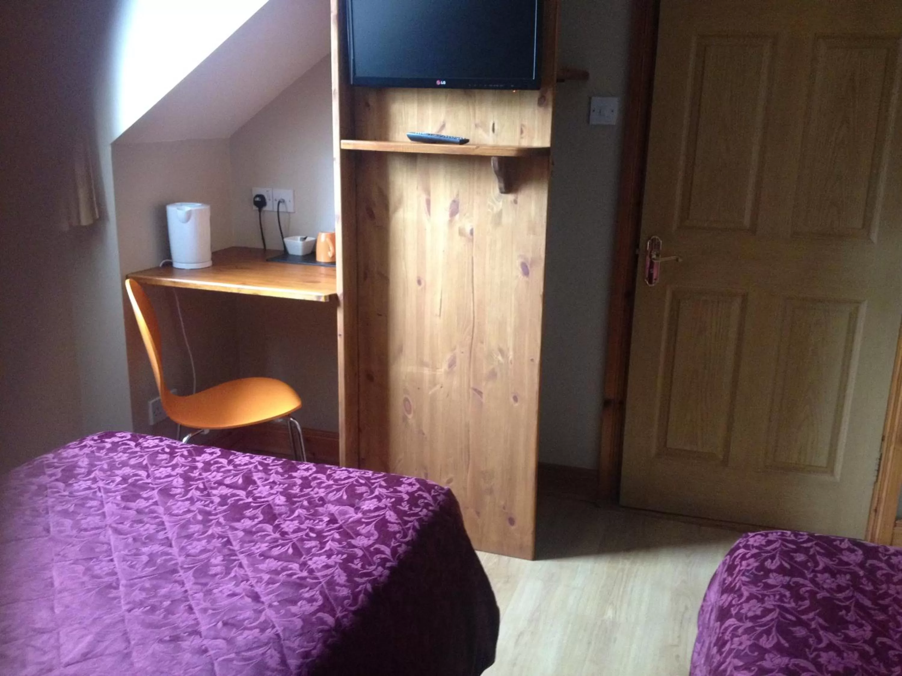 Decorative detail, Bed in Carragh House