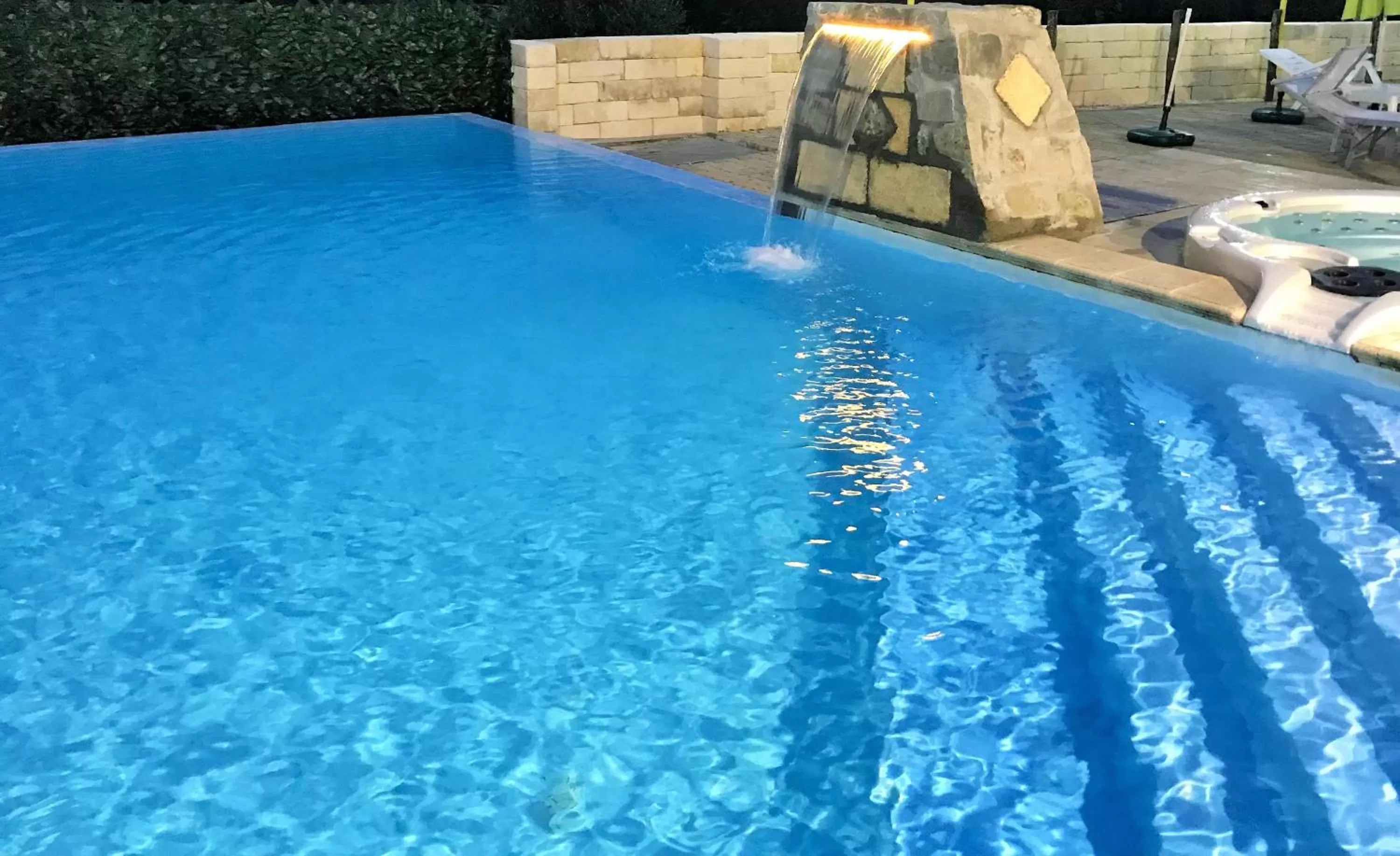 Swimming pool in Green Park Hotel & Residence