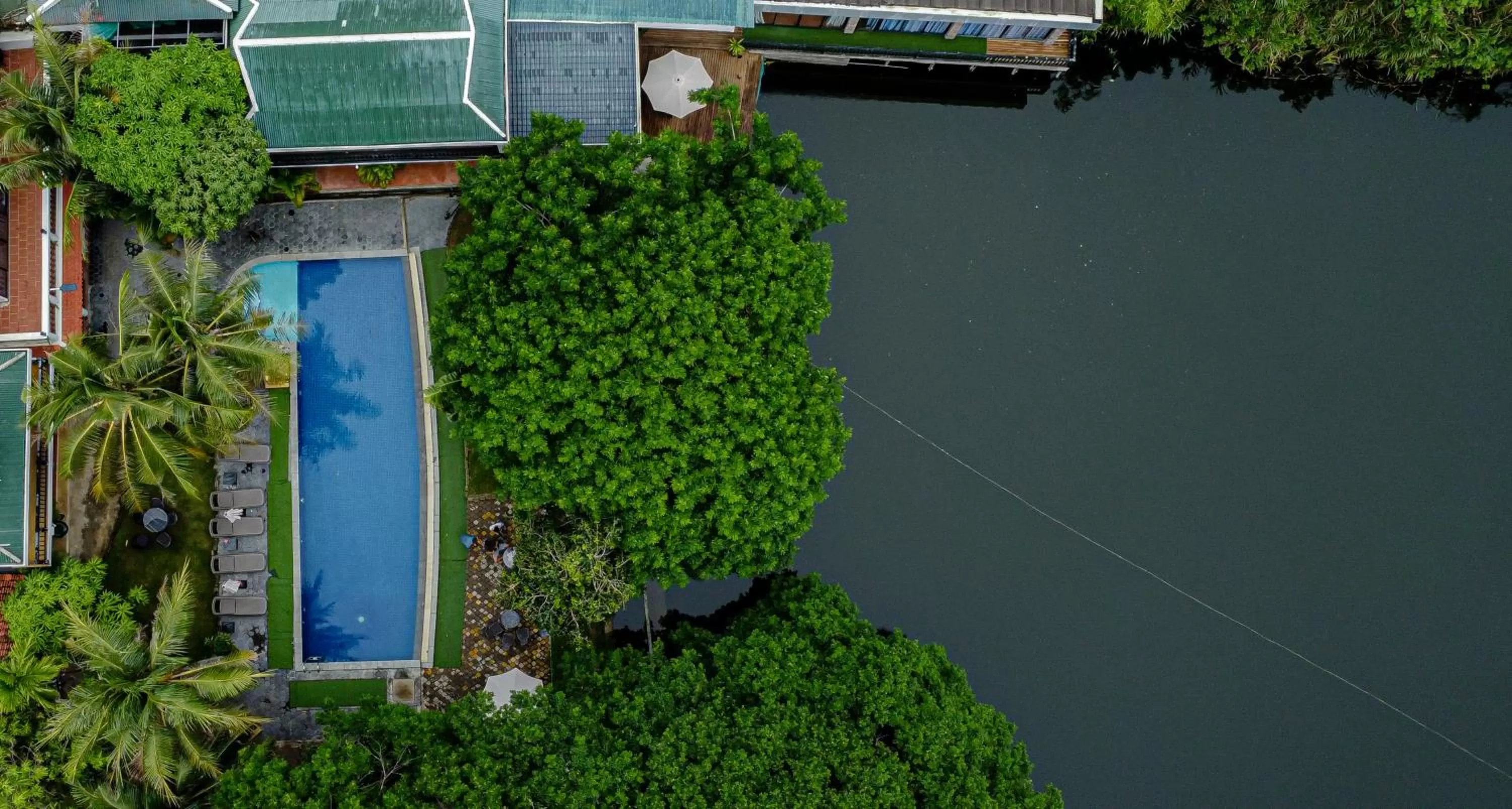 Property building in Samathi Lake Resort