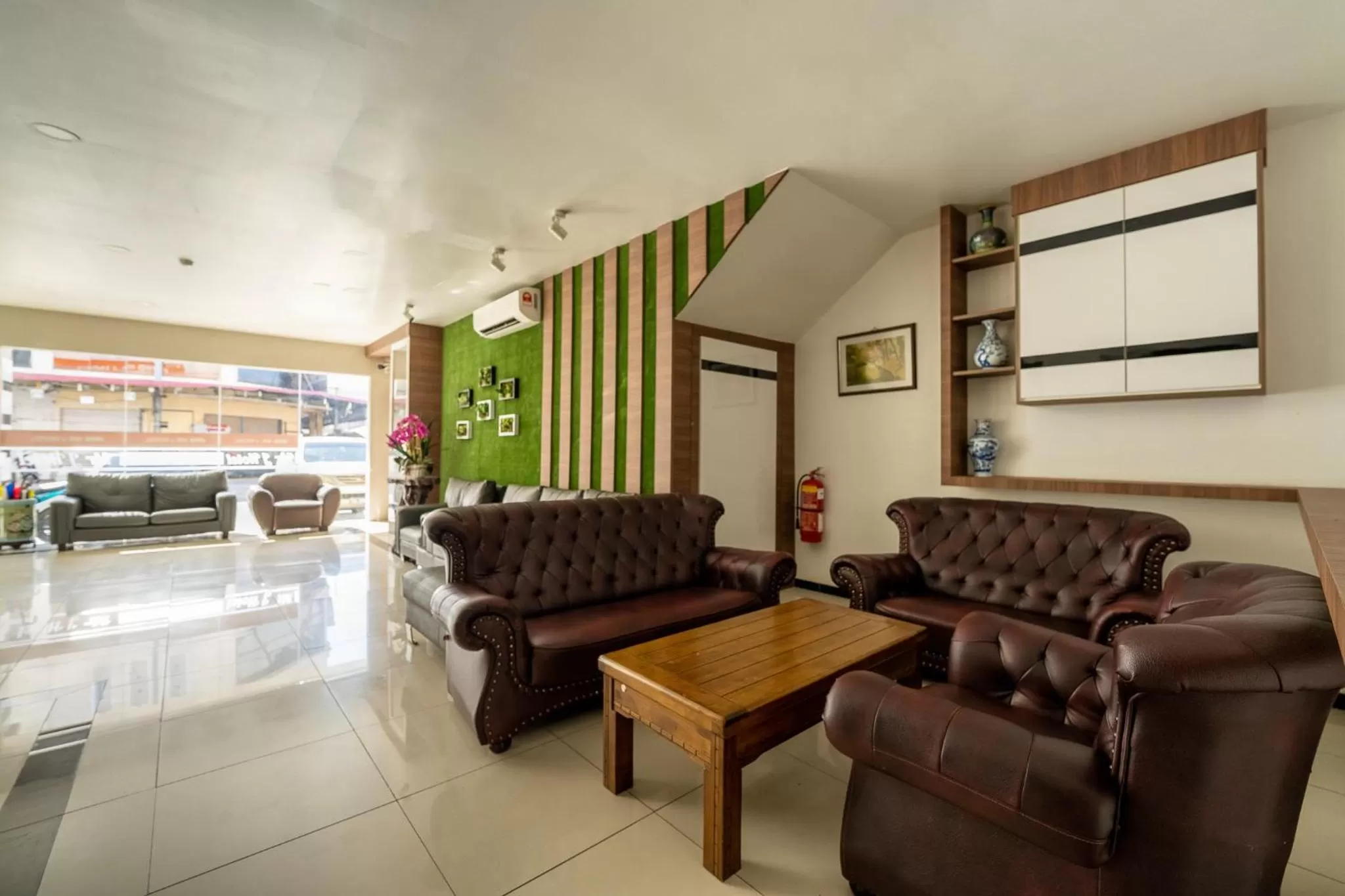 Lobby or reception in MRJ Hotel Wakaf Che Yeh 1