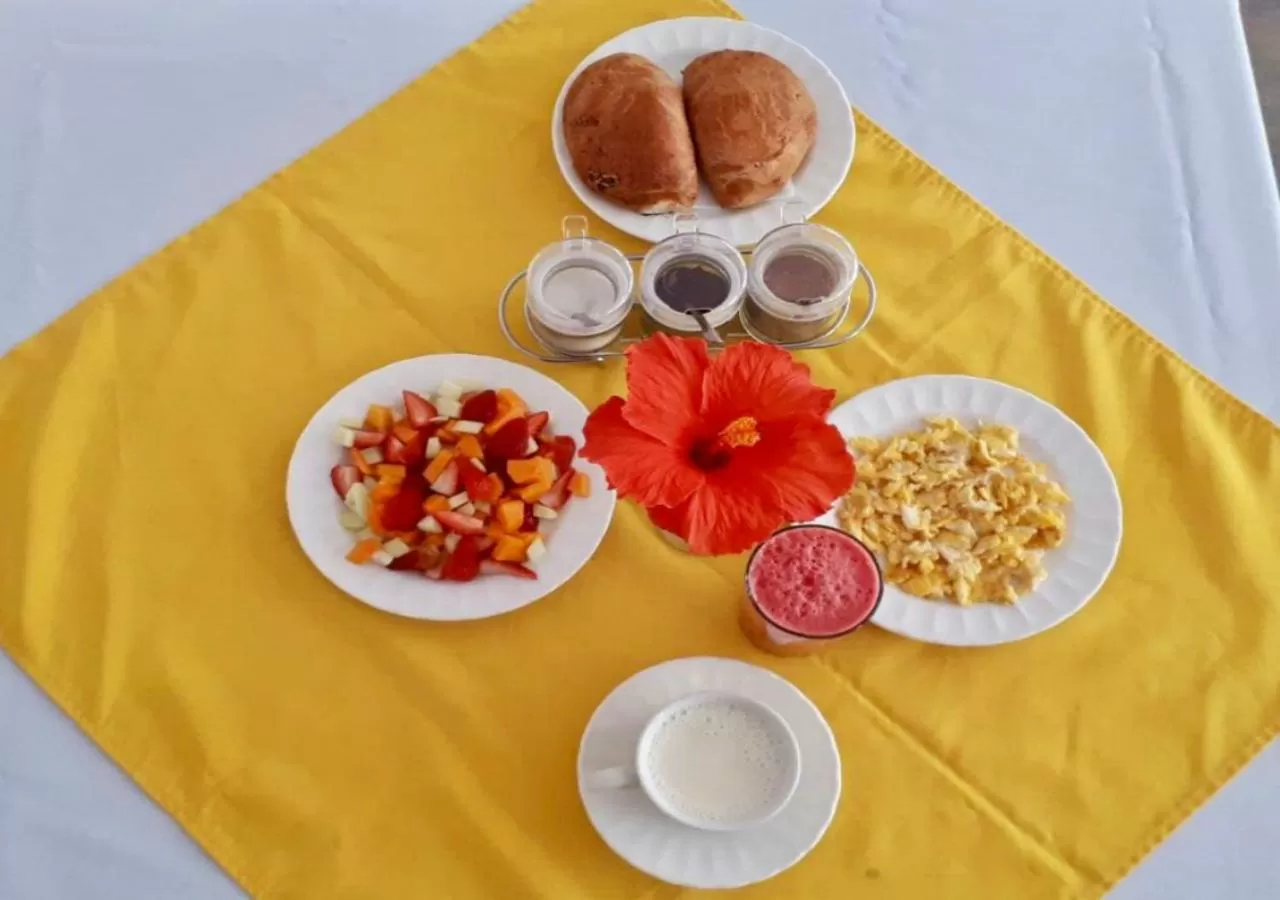 Continental breakfast, Food in Hotel Europa