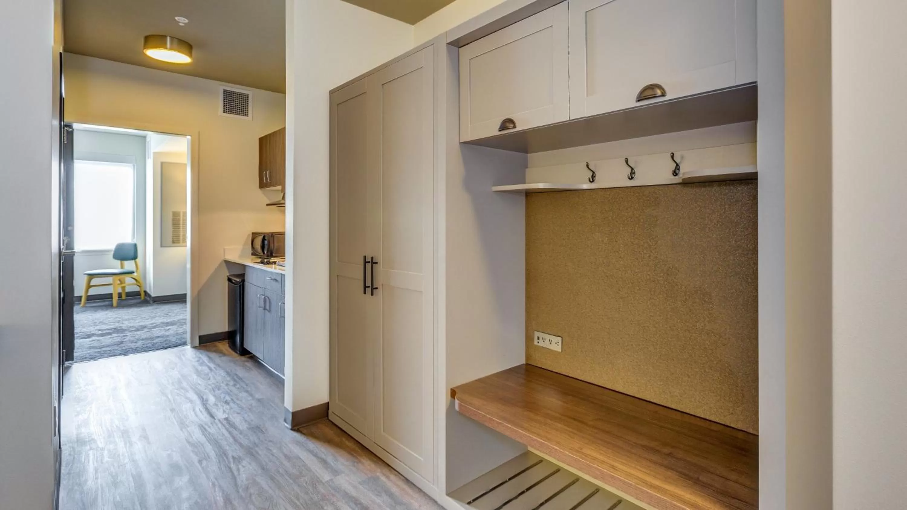 Photo of the whole room in Holiday Inn & Suites Bellingham by IHG