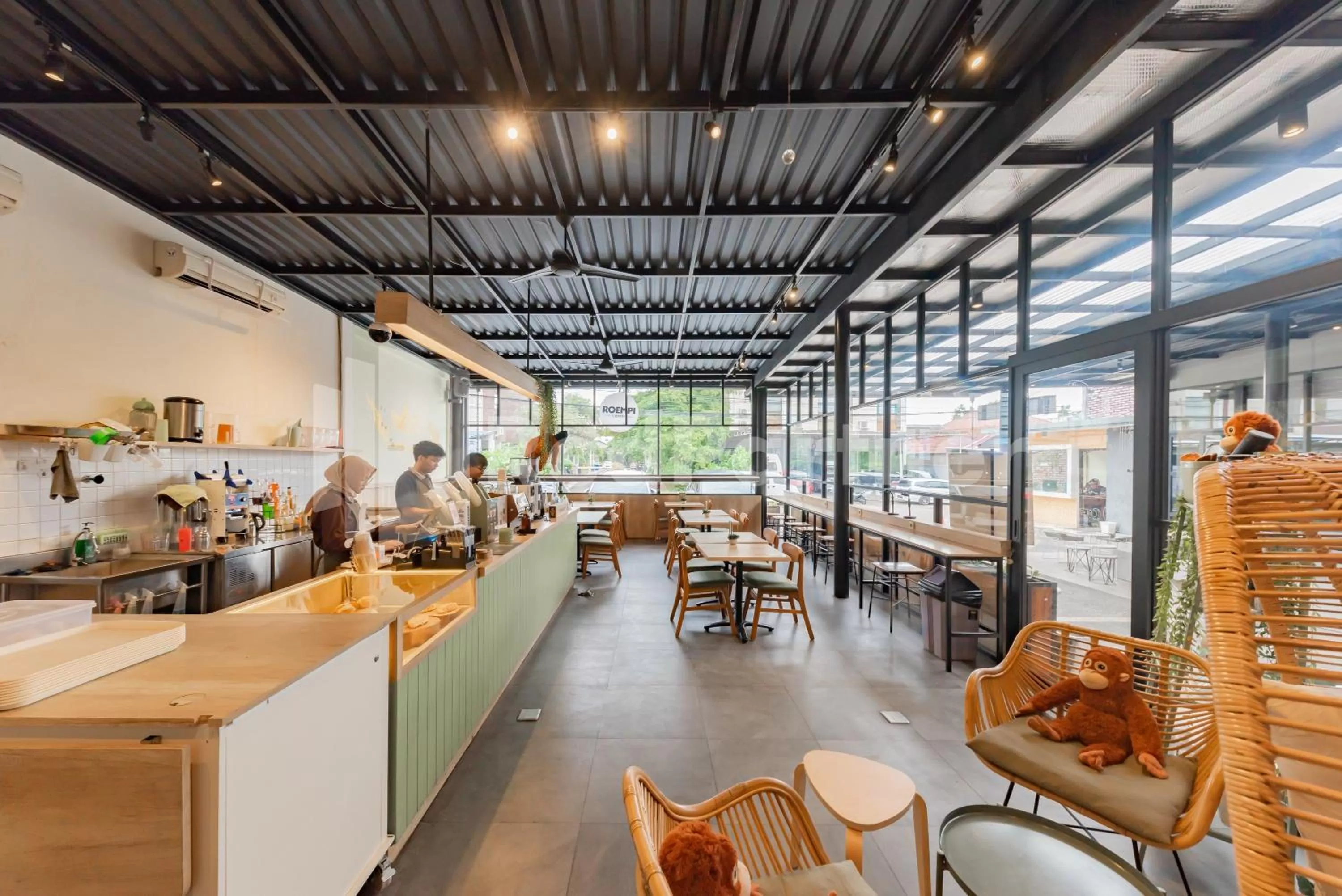 Restaurant/places to eat in Alqueby Hotel near Kiara Artha Park & Trans Studio Mall Mitra RedDoorz