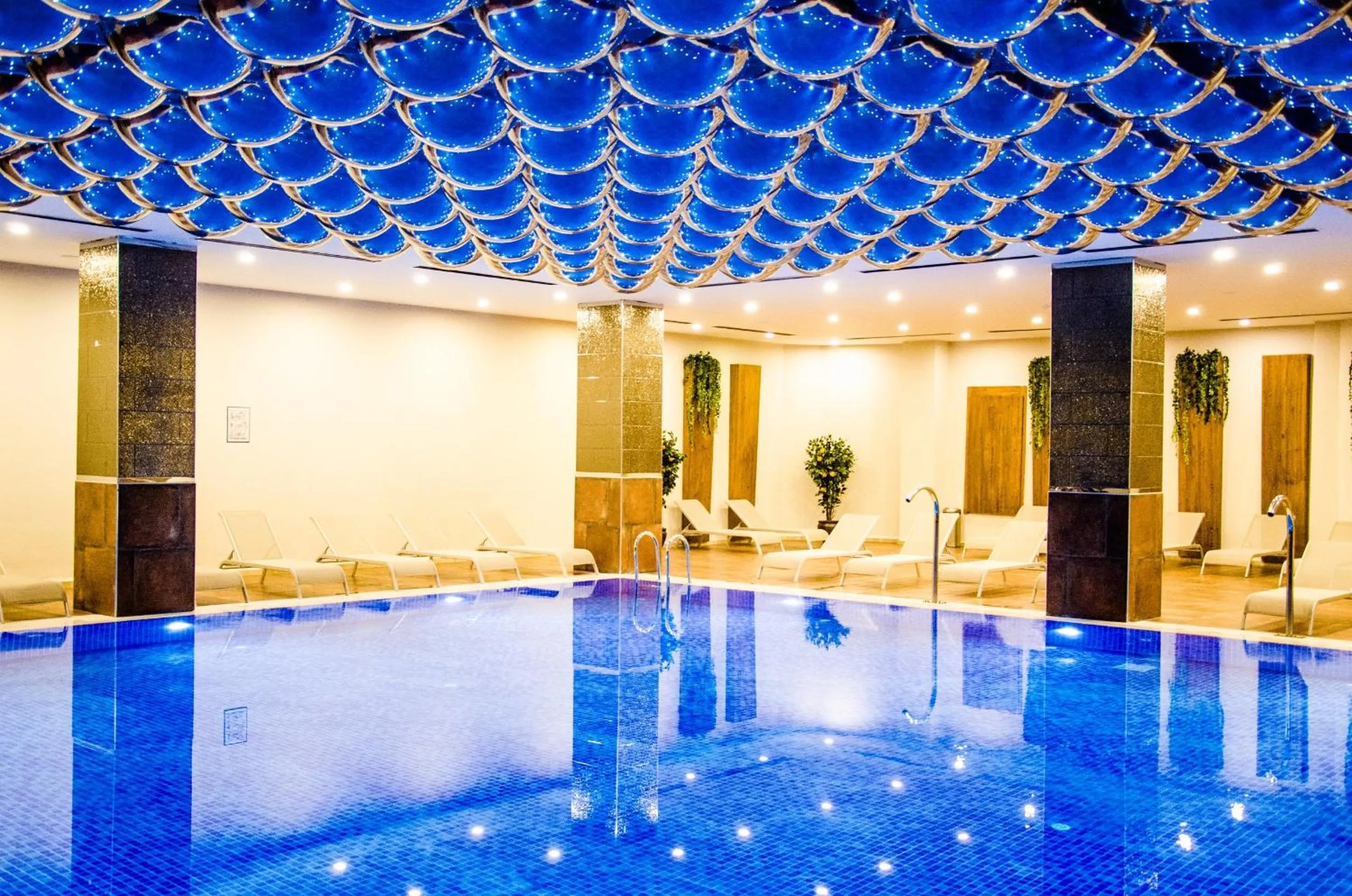 Swimming pool in SKY Business Hotel