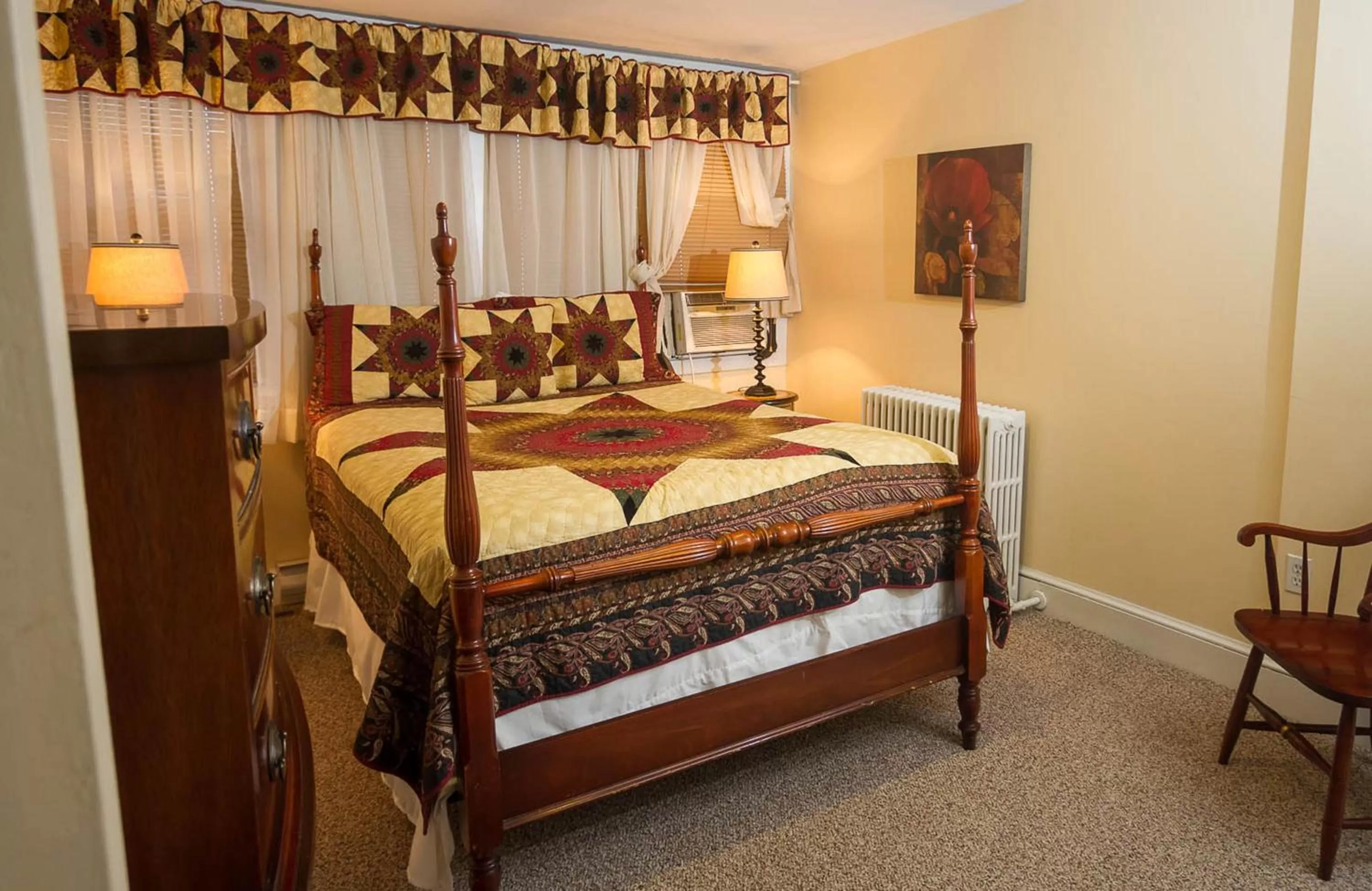 Property building, Bed in The Inn at Lincoln Square