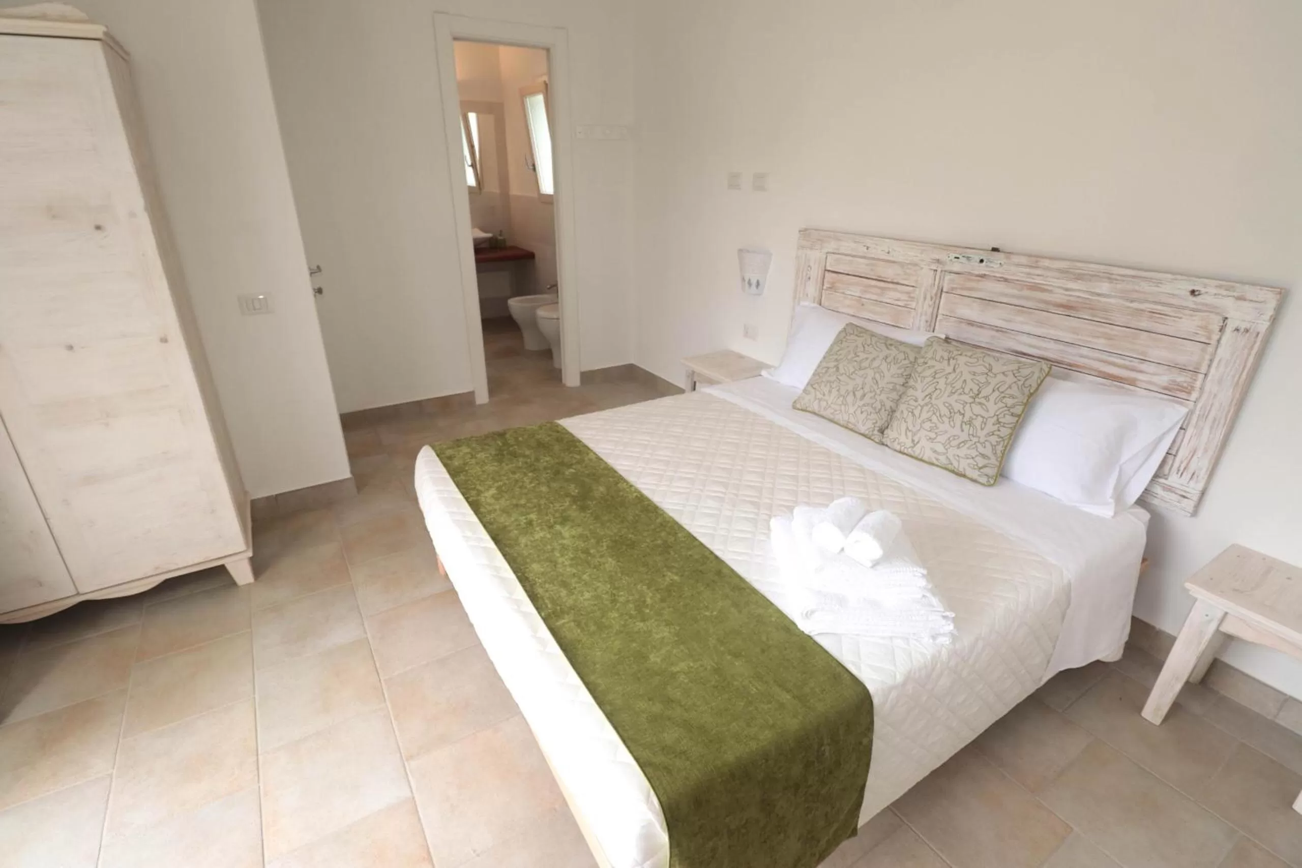 Bedroom, Bed in B&B Limone