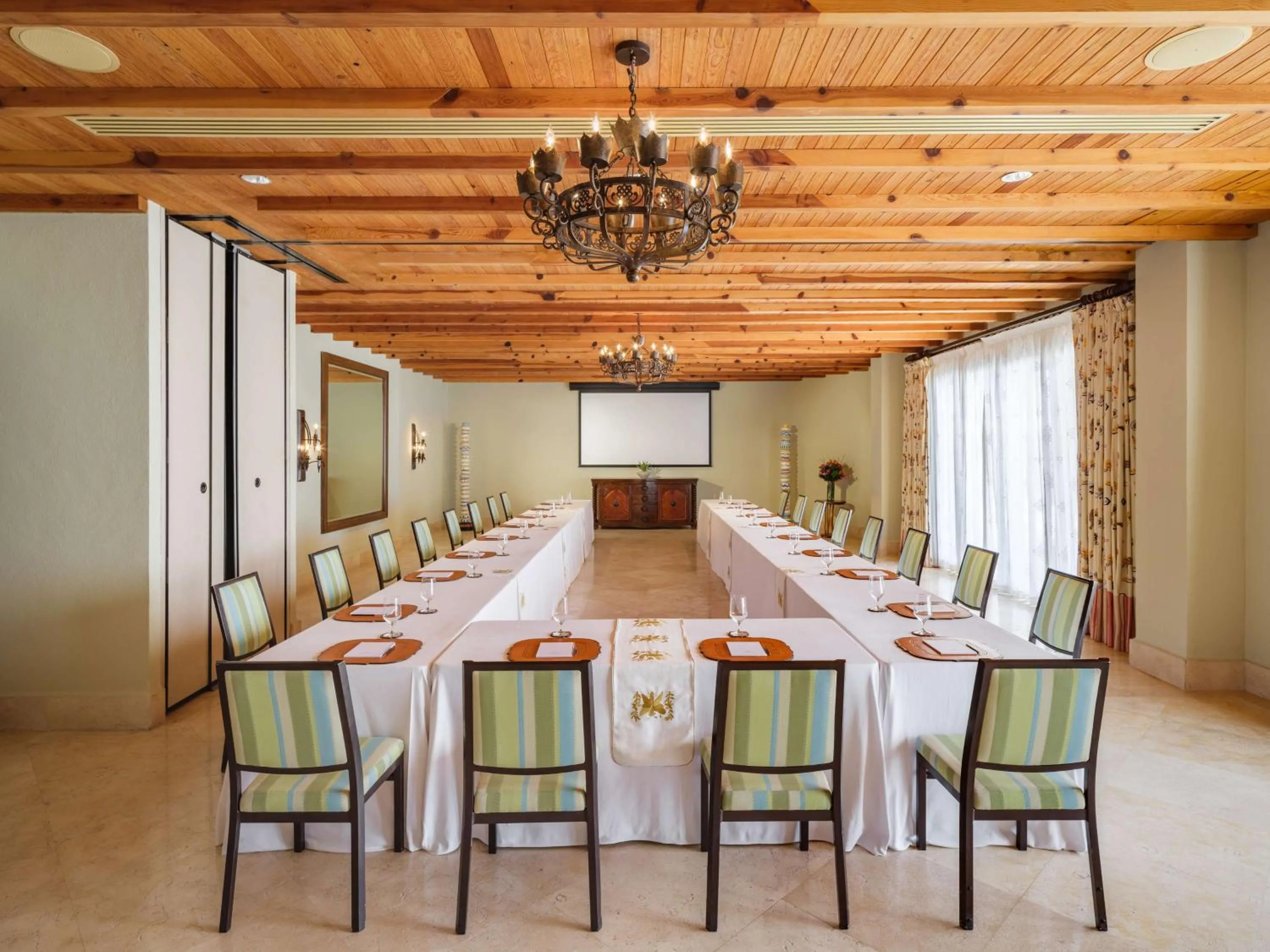 Meeting/conference room in Waldorf Astoria Los Cabos Pedregal