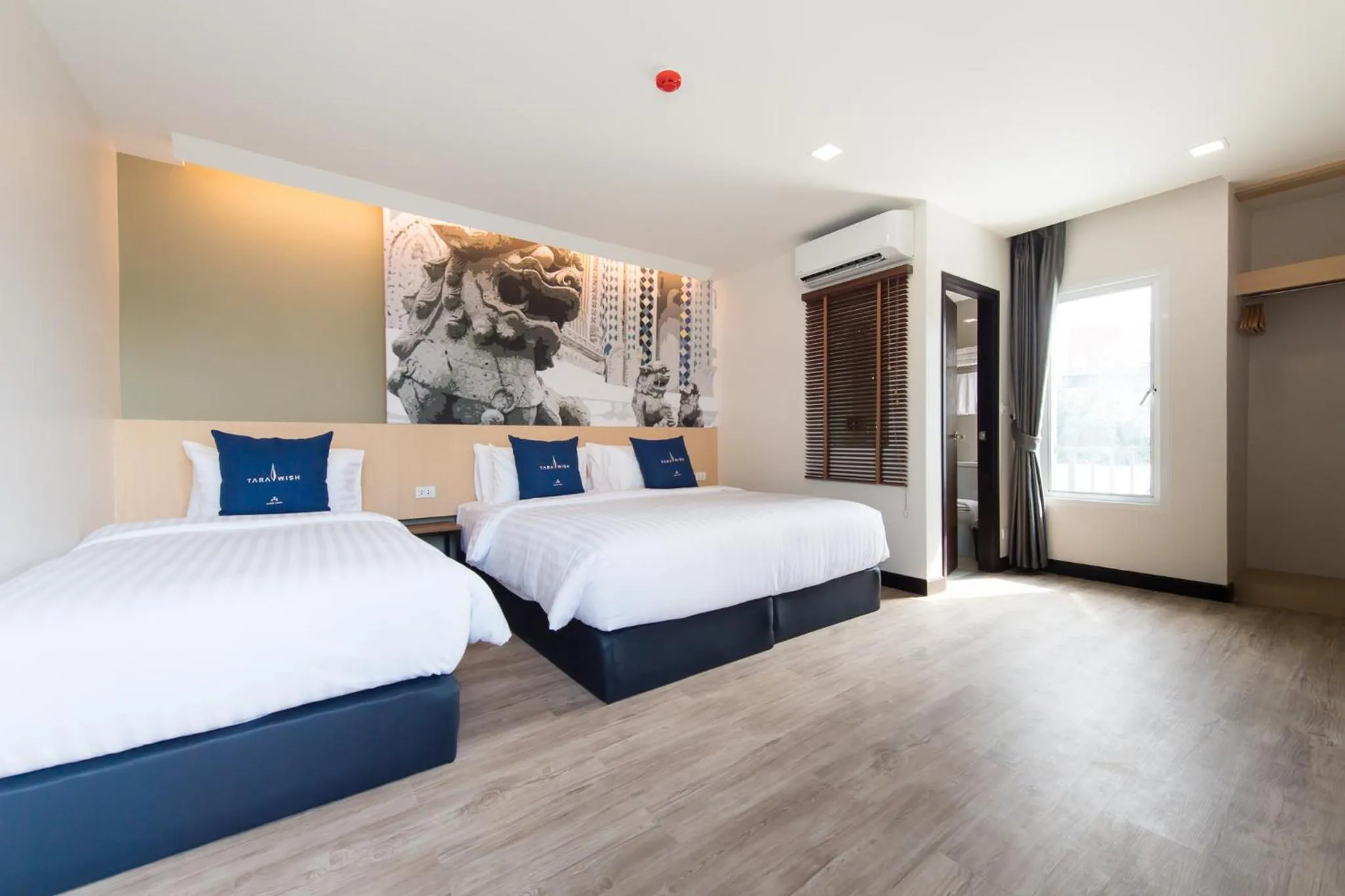 Bedroom, Bed in Tarawish Hotel