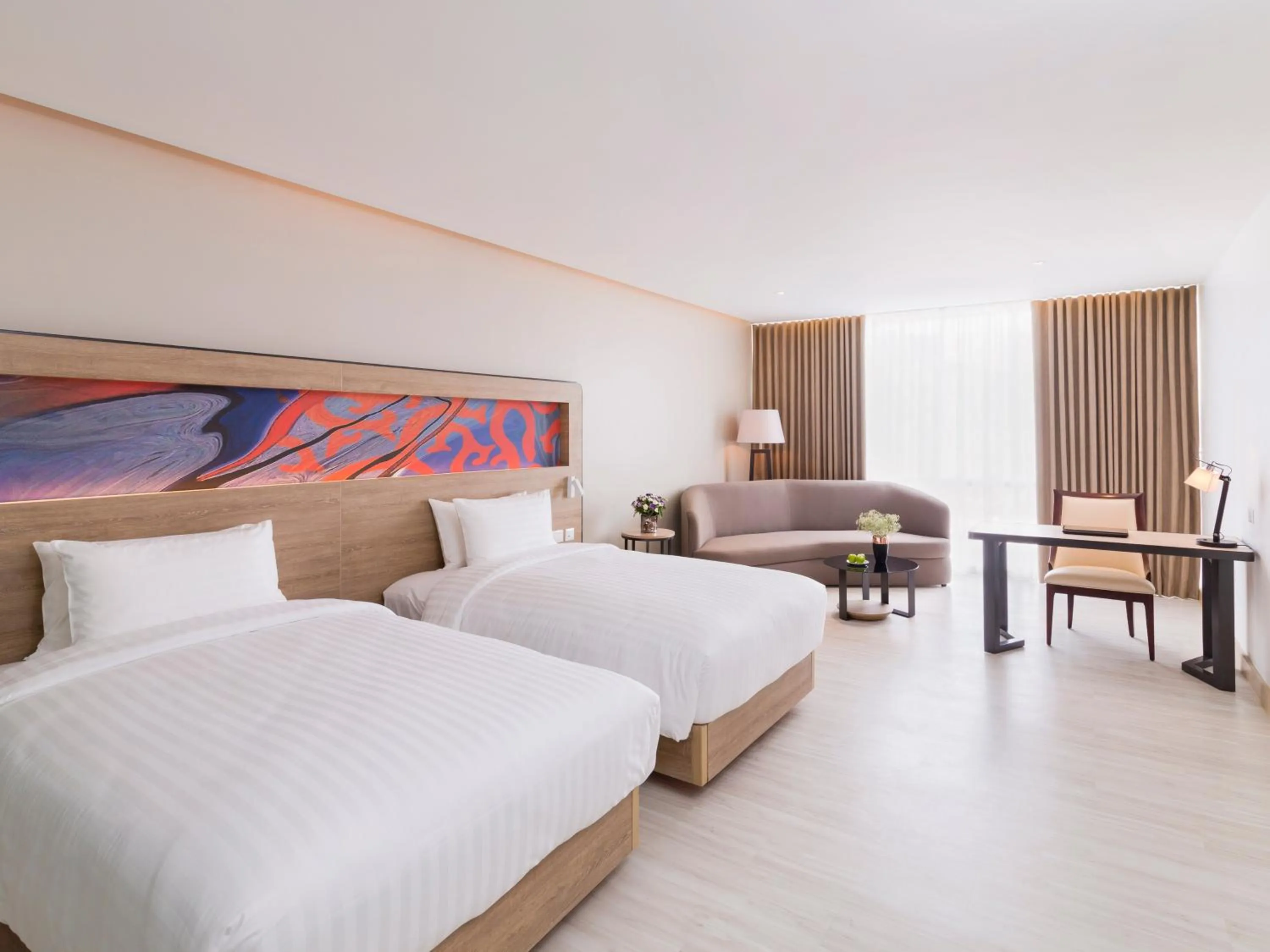 Bed in Novotel Phuket City Phokeethra