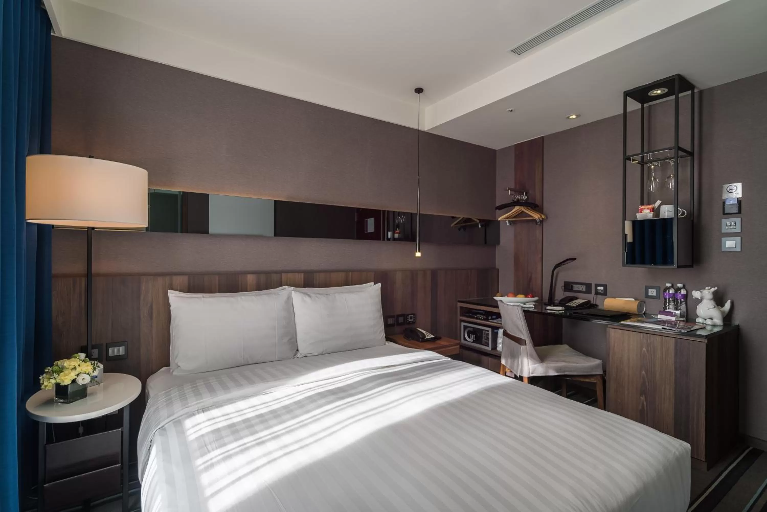 Bed in WESTGATE Hotel