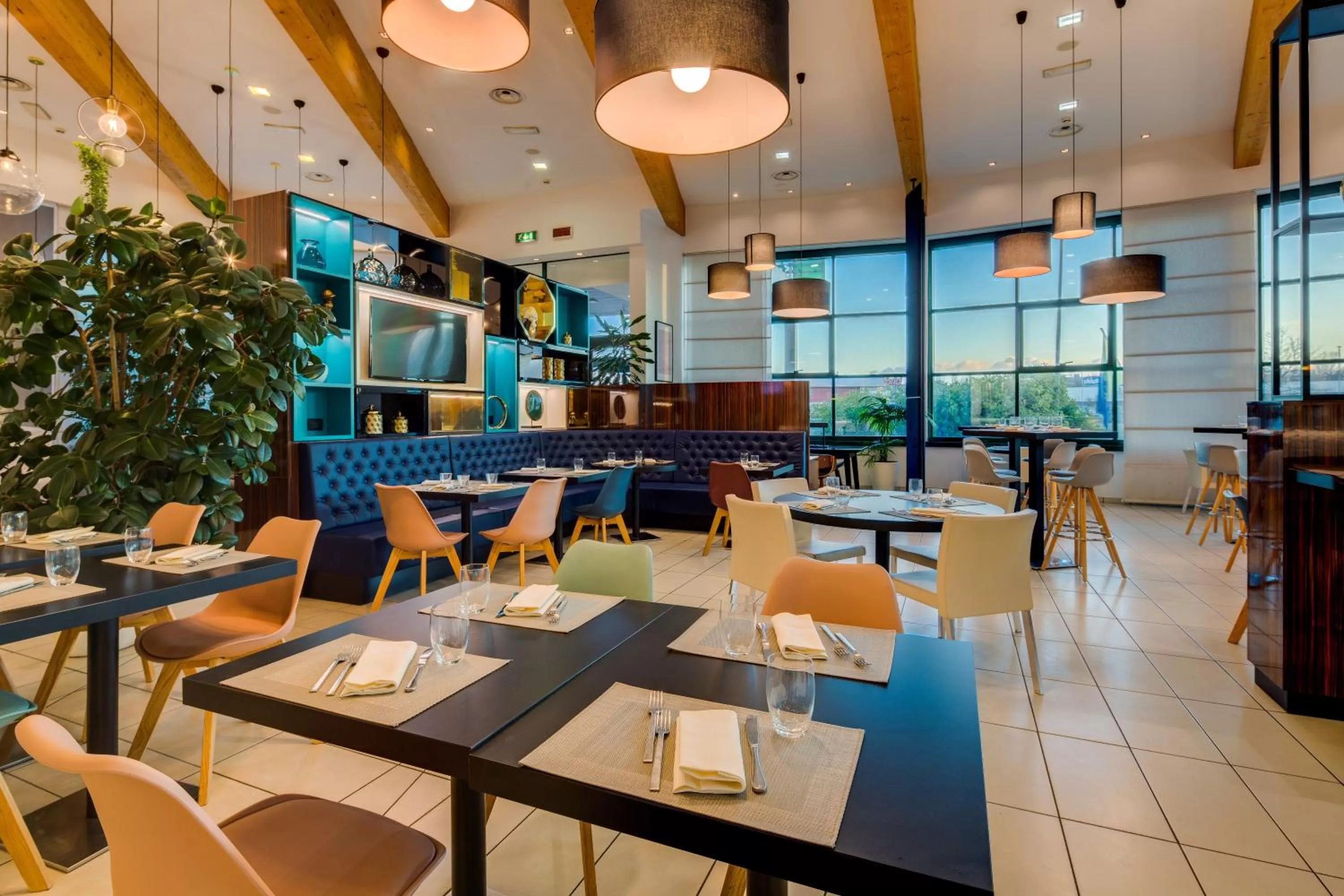 Restaurant/places to eat in Holiday Inn Bologna - Fiera by IHG