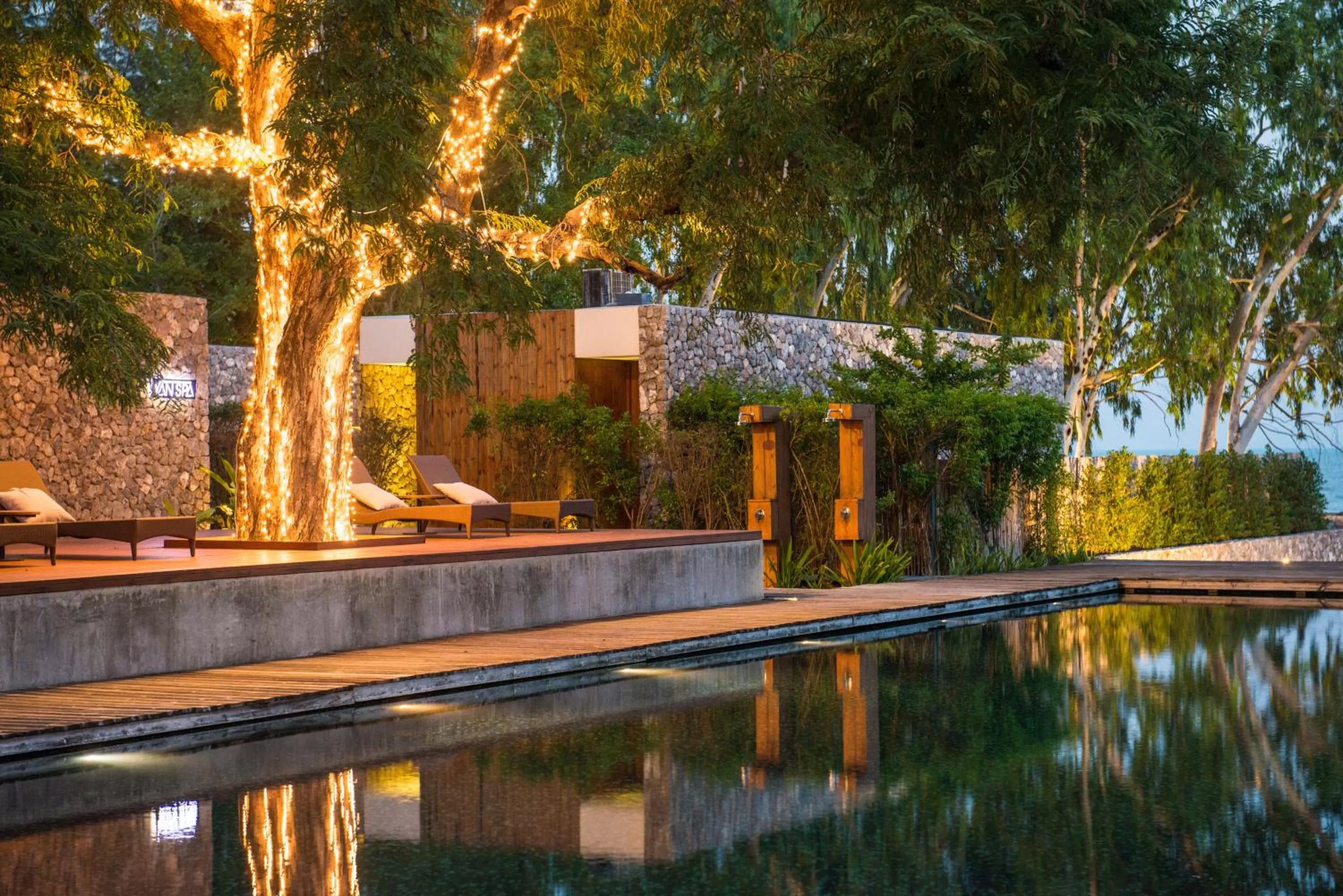 Swimming pool in Tolani Resort Kui Buri