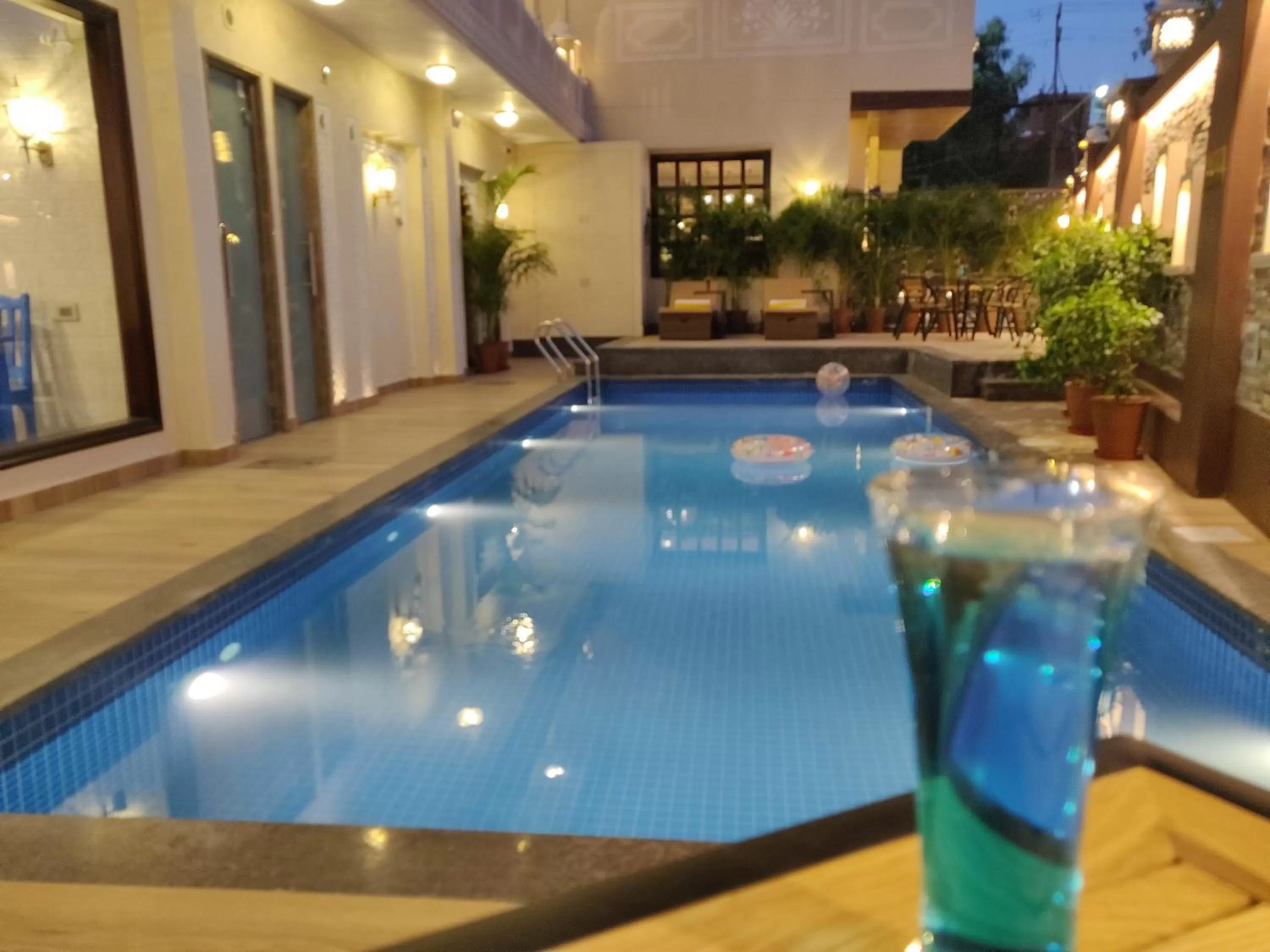 Swimming pool in Laxmi Palace Heritage Boutique Hotel