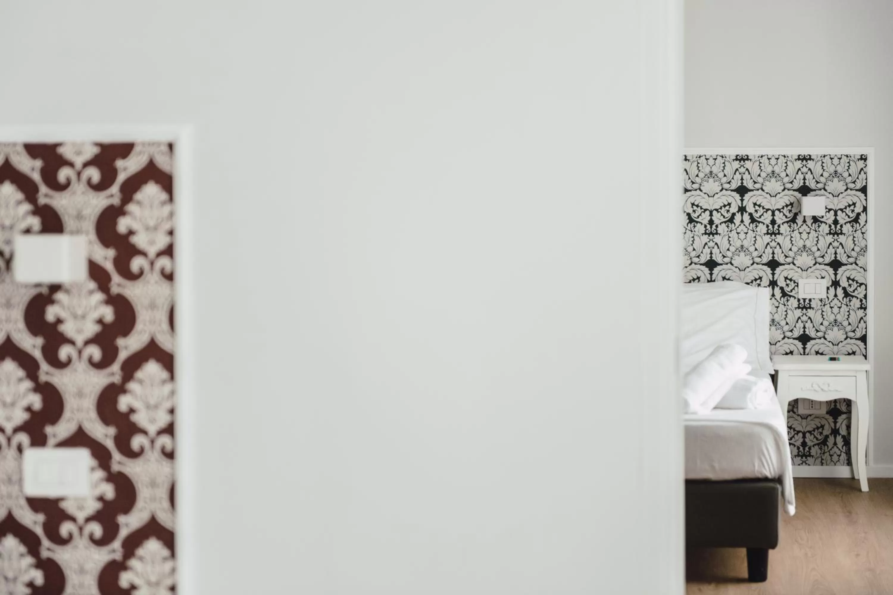 Photo of the whole room, Bed in Elysium B&B