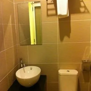 Toilet in The Regency Garden Hotel